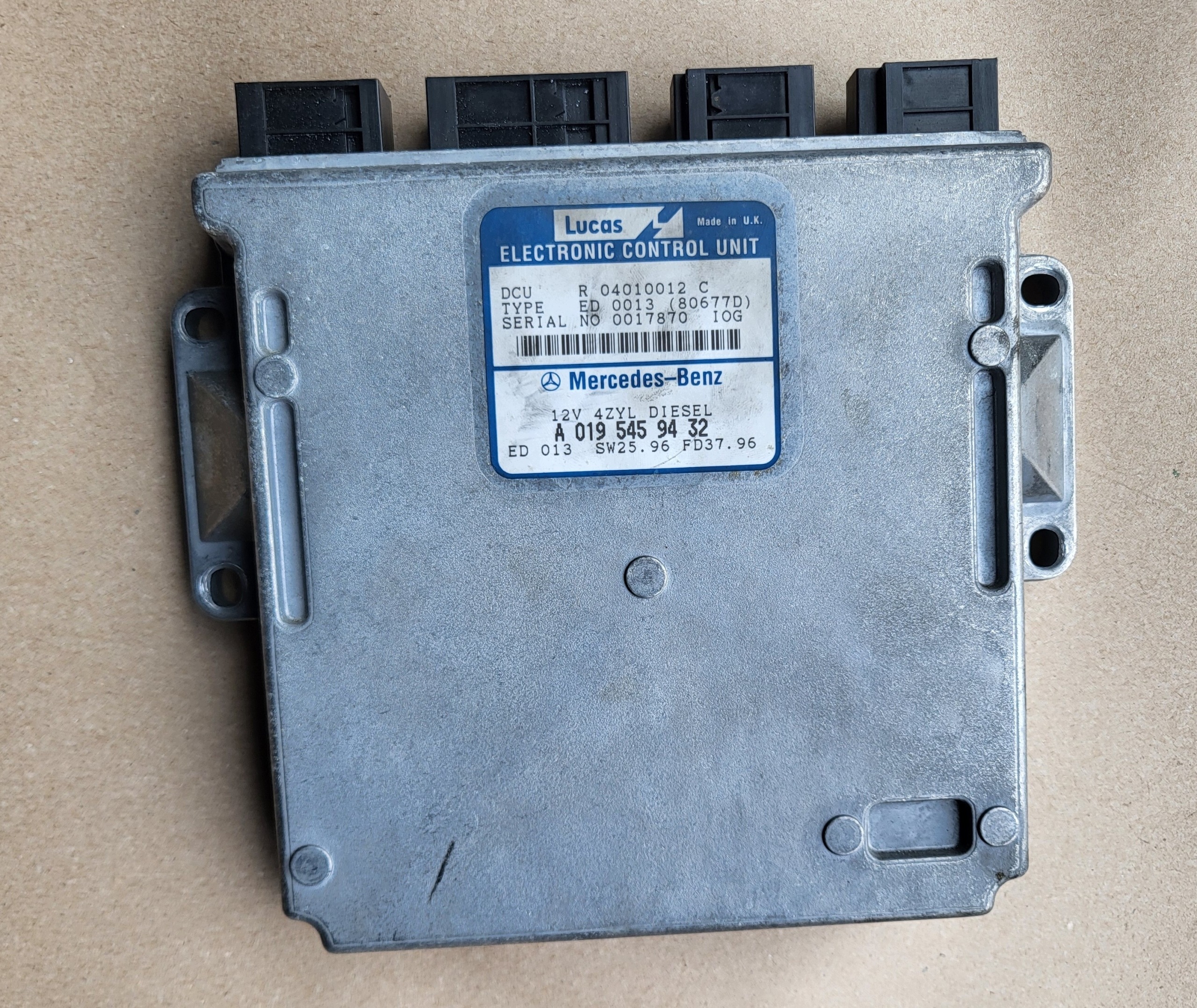 ECU Moteur Mercedes Classe E W210 2.2D A0195459432 image 2
