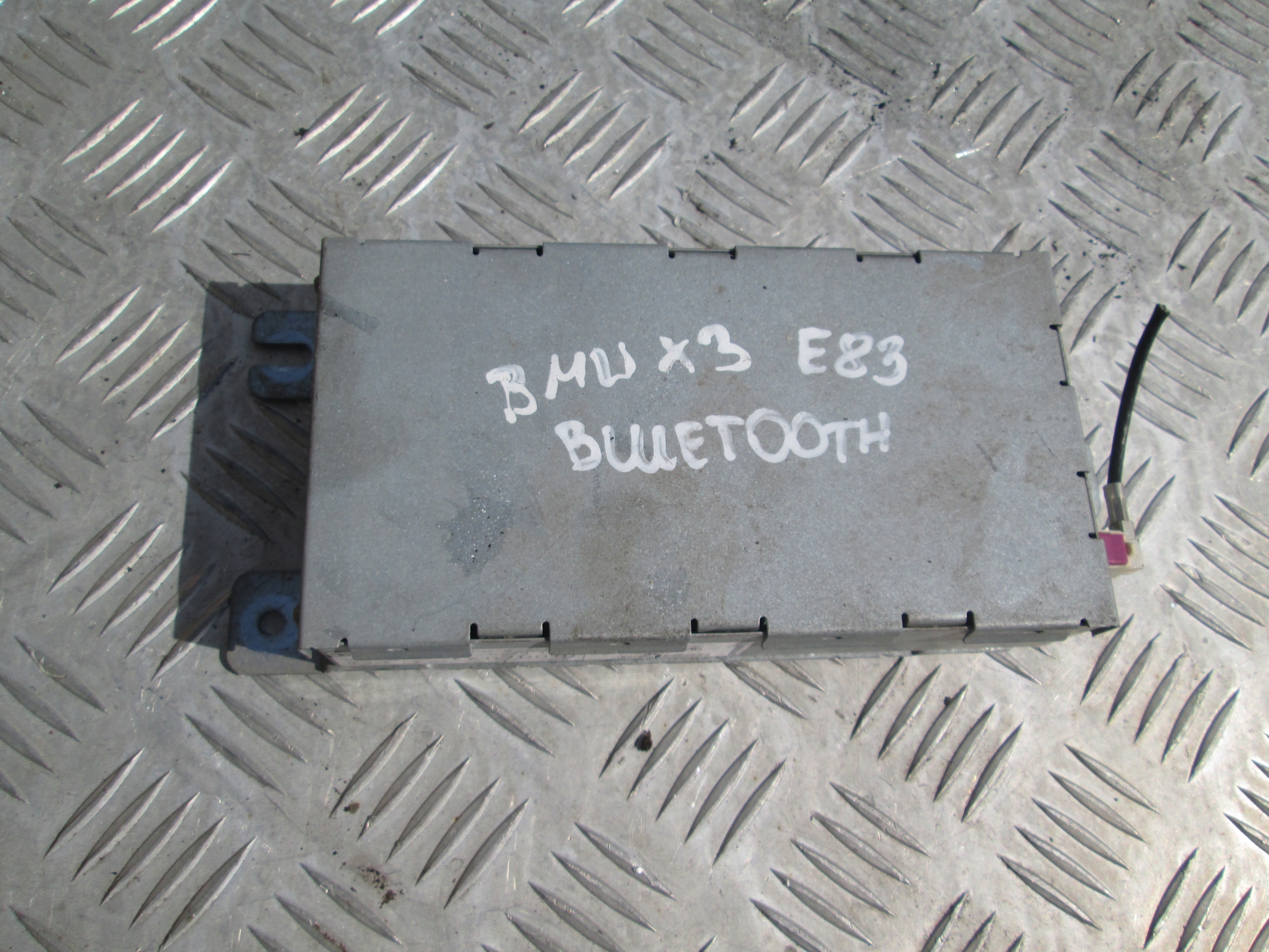 BMW X5 E53 2000 Module Bluetooth 6969268 image 2