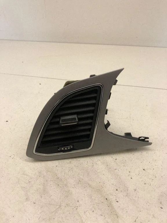 SEAT LEON 5F1 5F1820901 prise d'air image 2