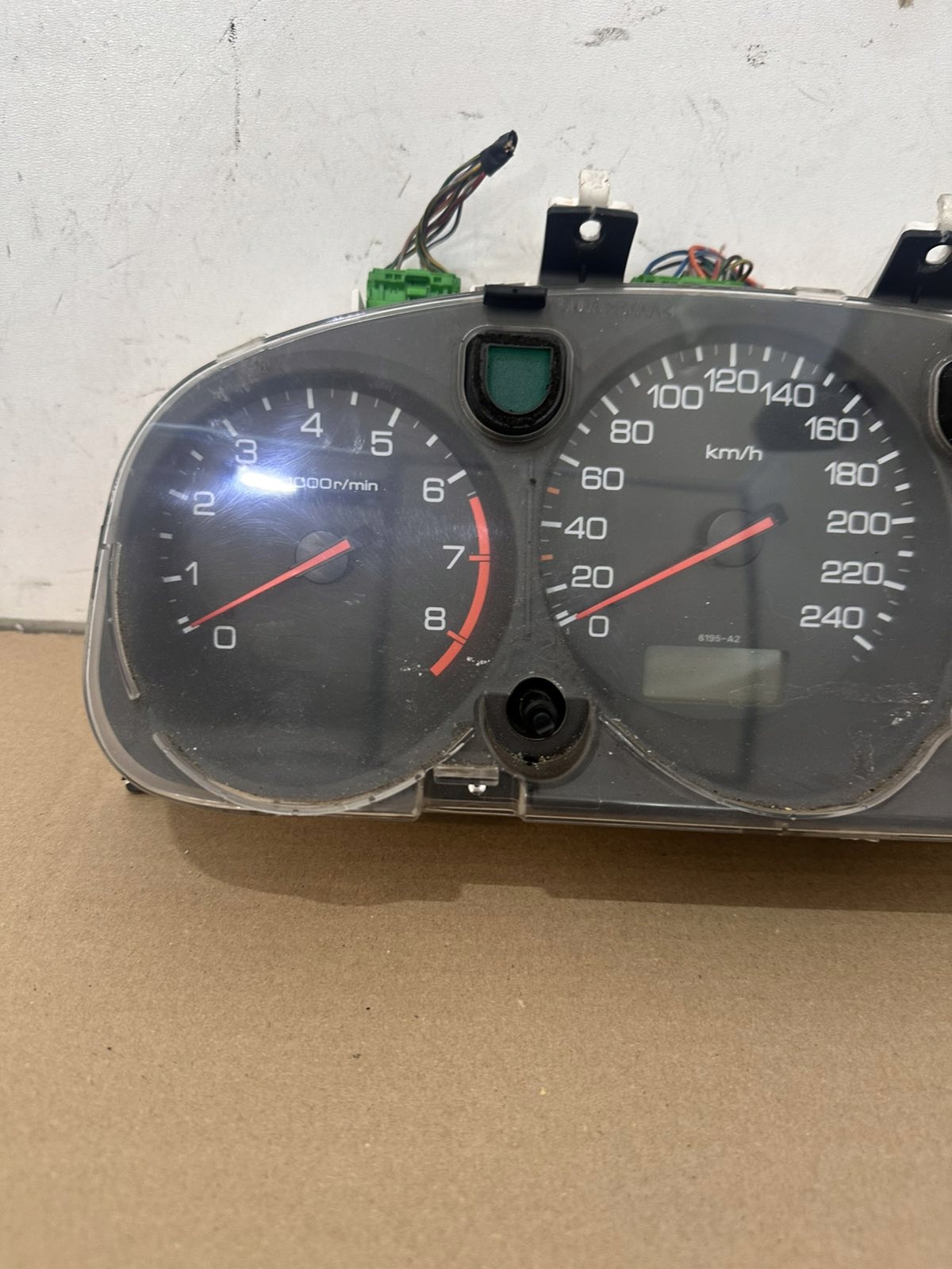 Honda Accord VI 2.0 Instrument Cluster HR0251010