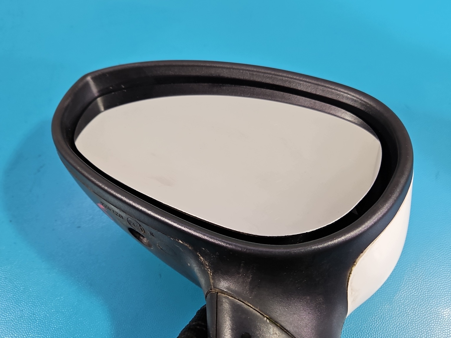 Vasen peili 5-pin Fiat Punto Evo 248
