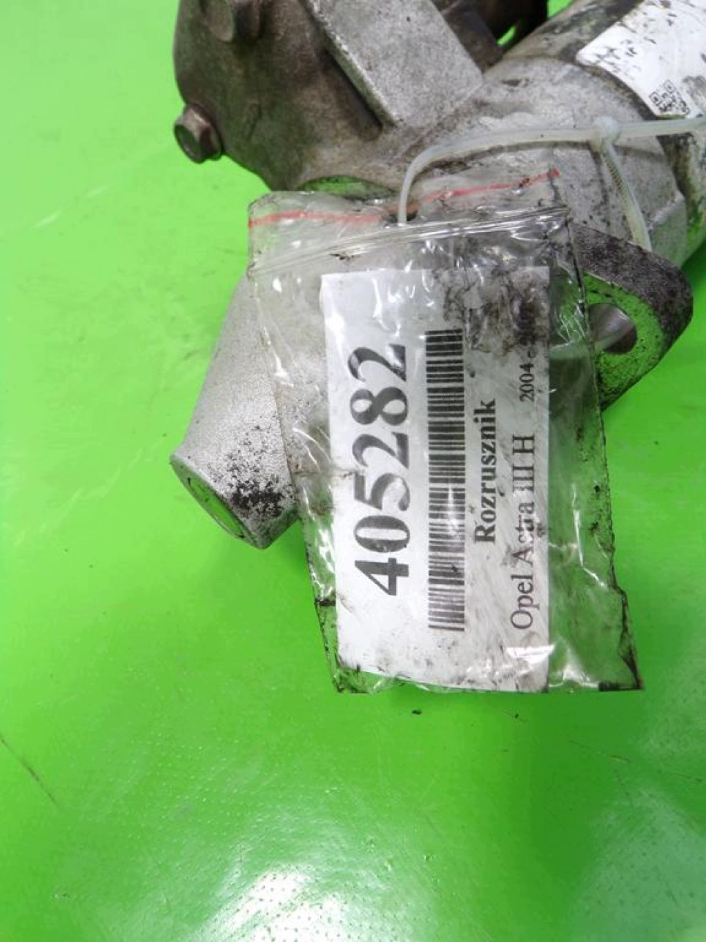 Opel Astra III H Z18XE Startmotor F-405282- image 10