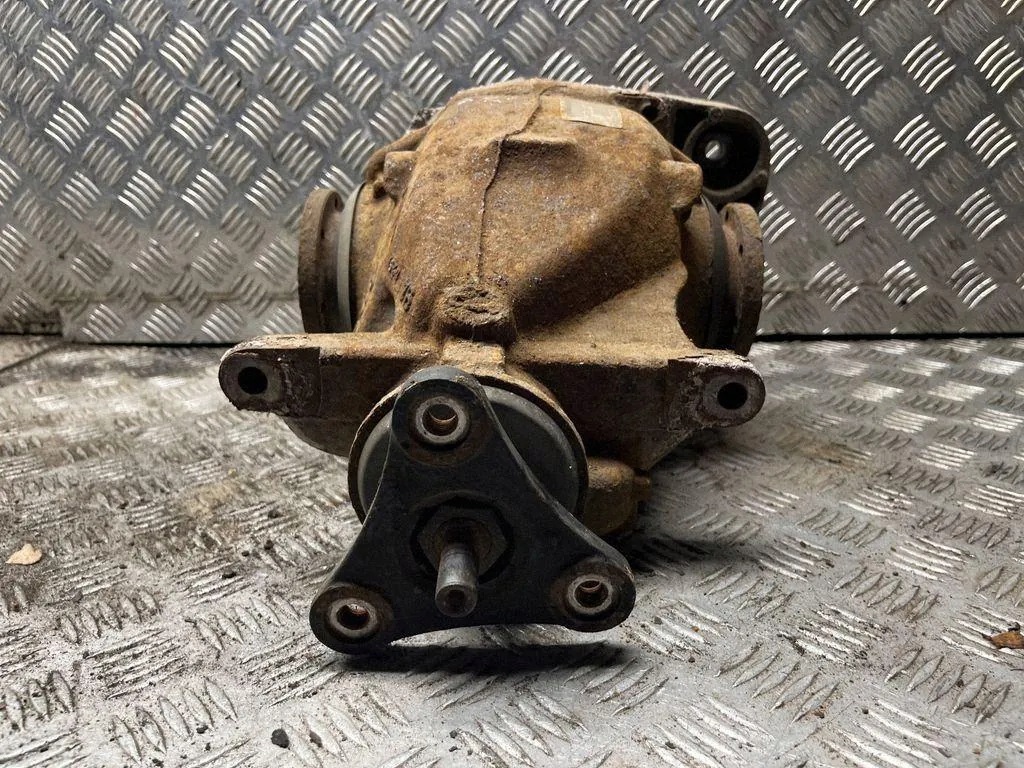 Bakre differential BMW 1 (E81) 754158001 image 5