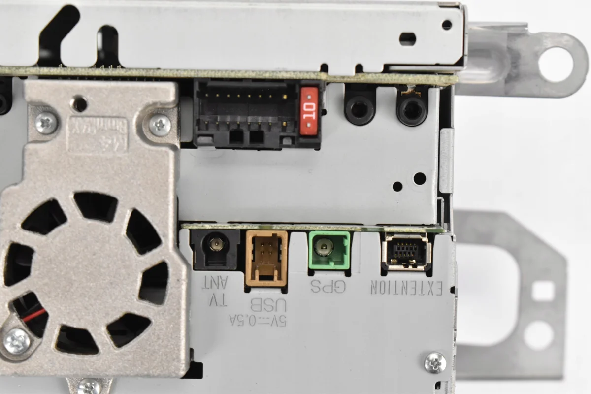 Pioneer AVIC-RZ502 Navigation Radio Använd image 5