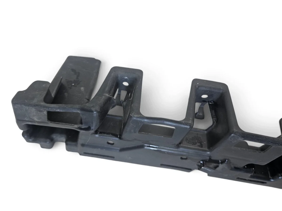 JEEP GRAND CHEROKEE WK2 bumper clip image 8