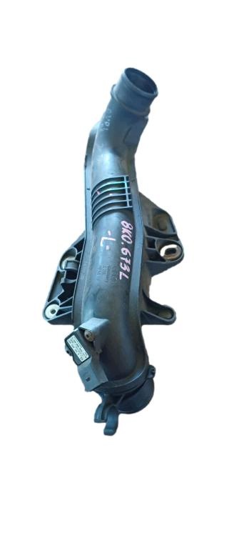 Audi A4 B8 Intercooler Air Duct 8K0145673L image 2