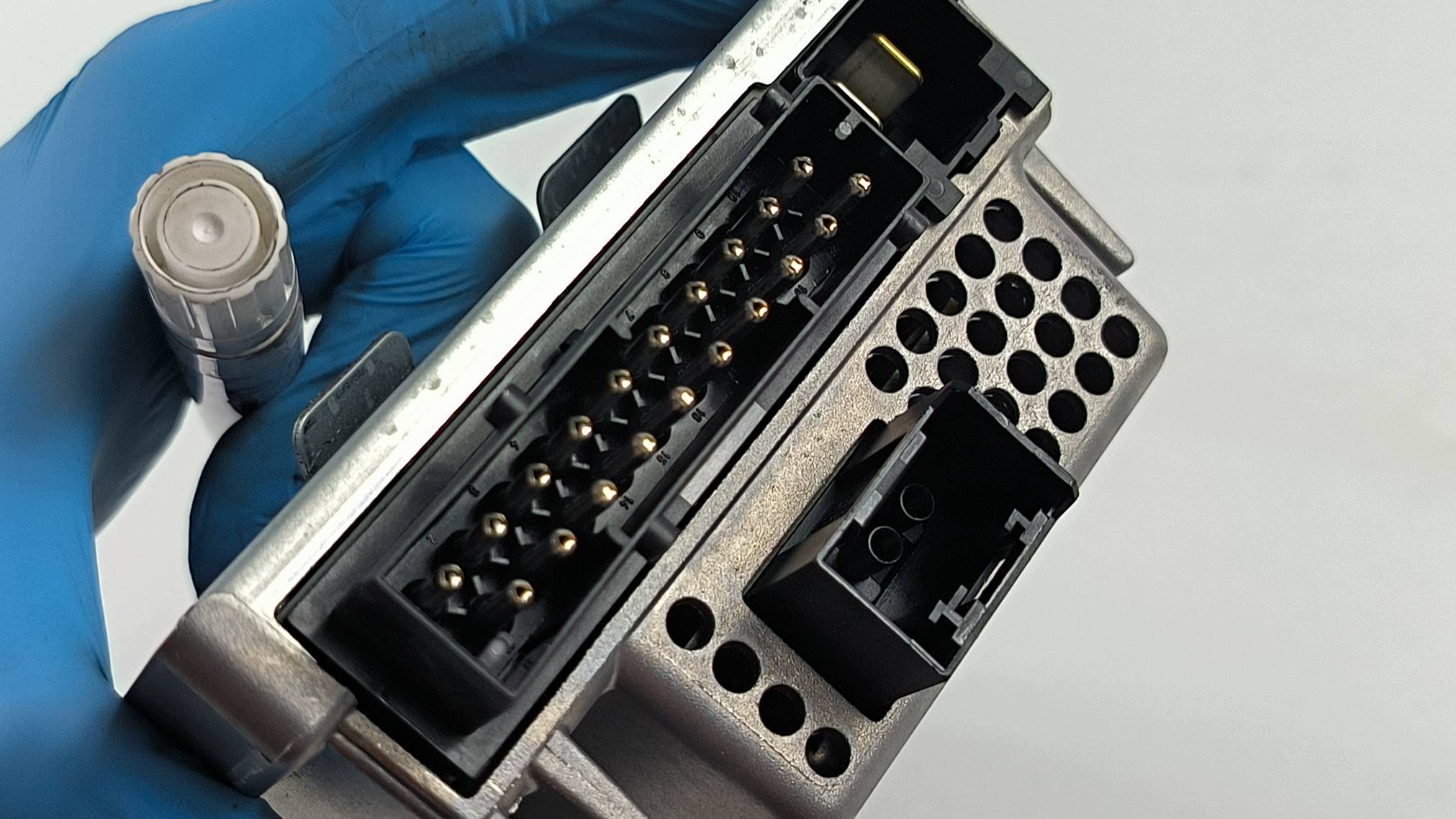 Amplificador HIFI BMW F02 750Li xDrive 9248552 image 4