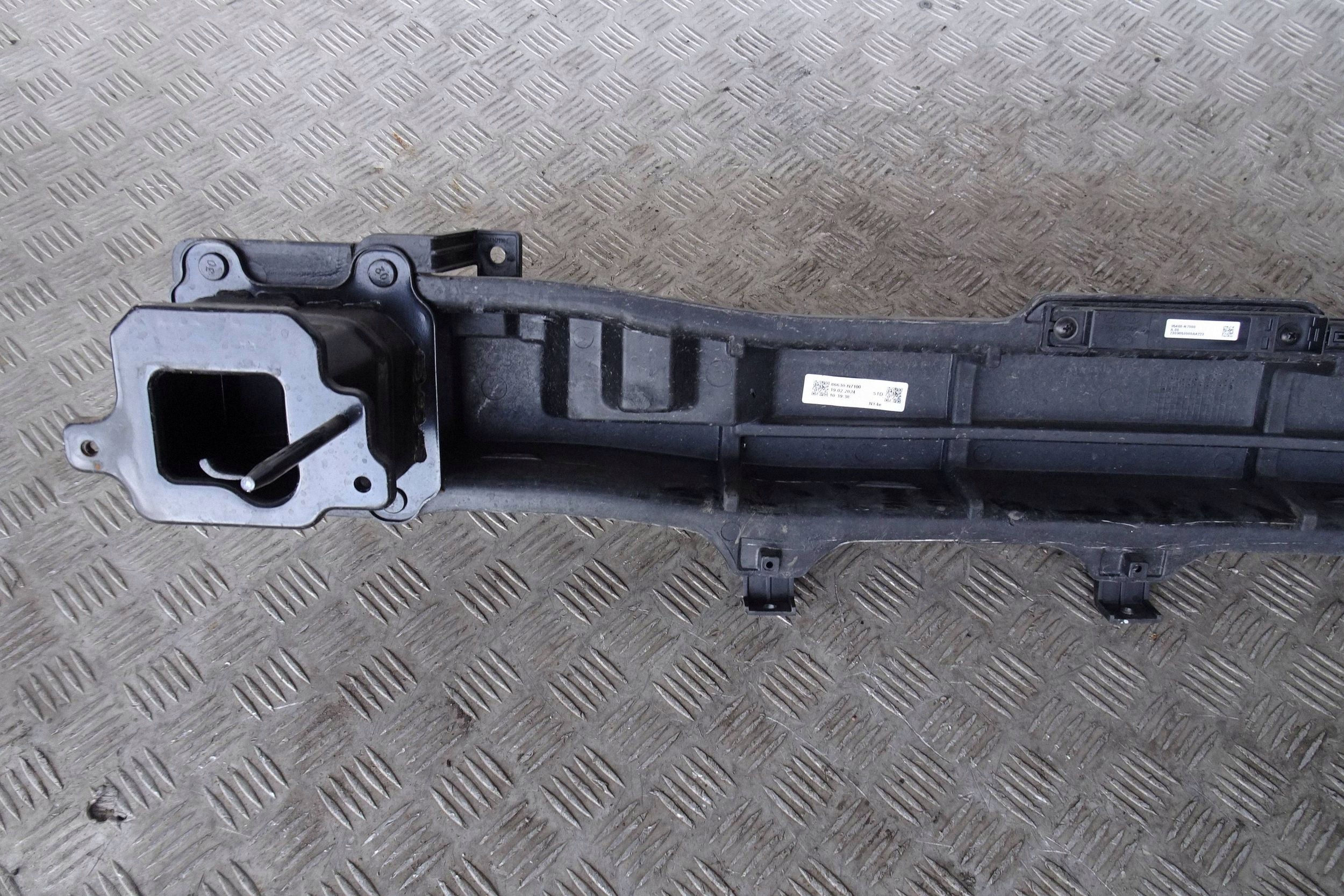 Hyundai Tucson IV Balk Onder Bumper Achter image 5