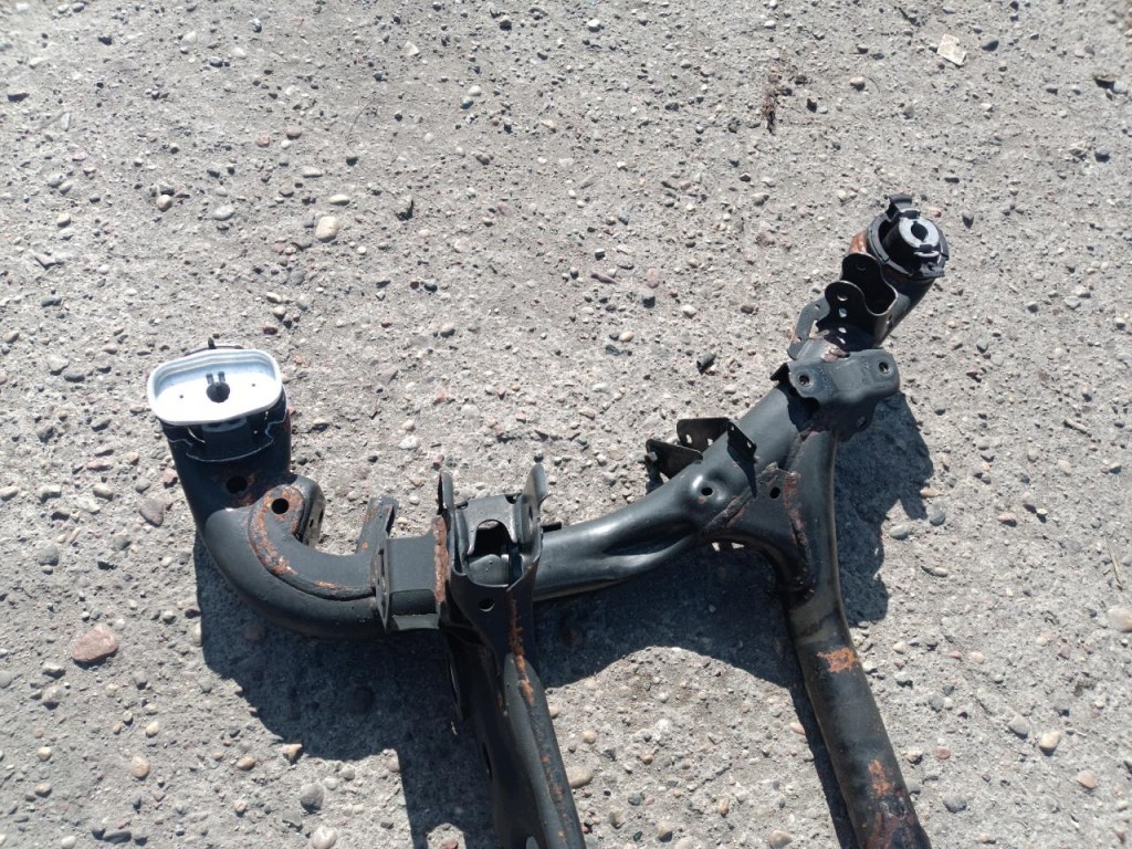 VW Touareg III Achsträger hinten W-32045- image 3