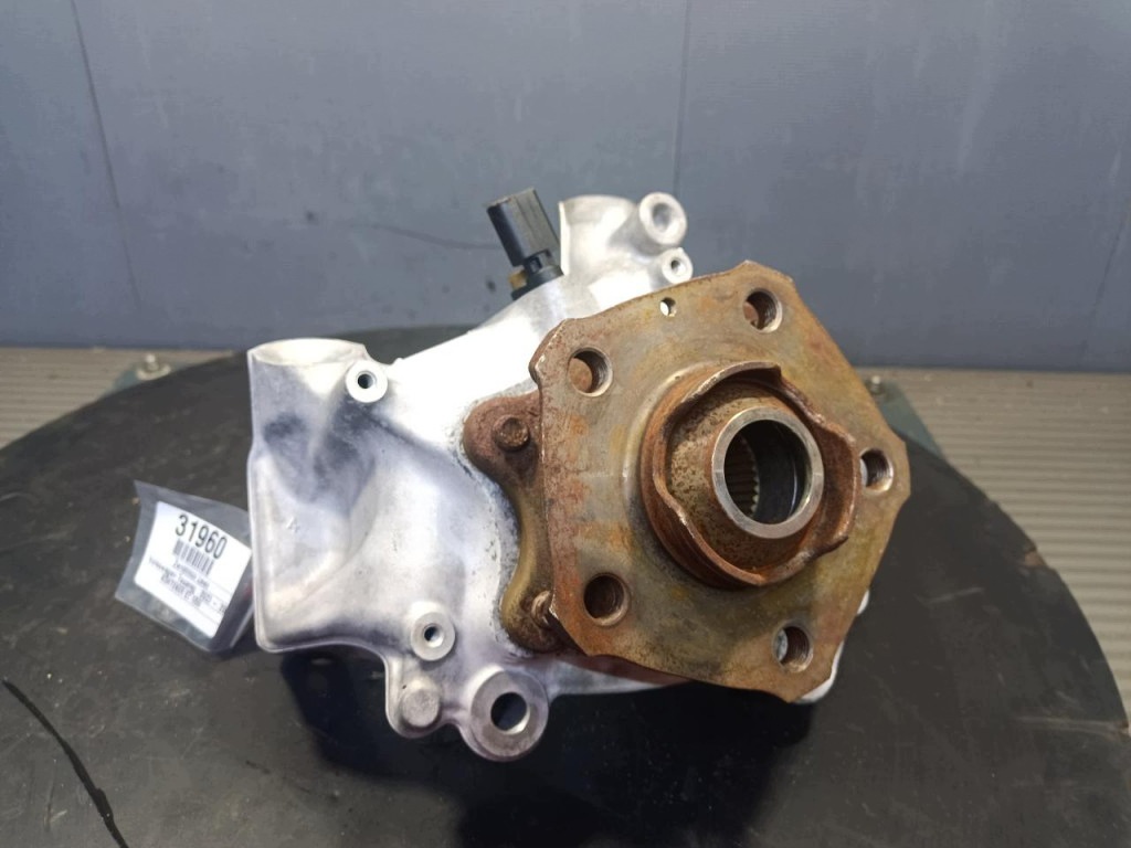 VW Touareg III Achsschenkel links hinten 4M0505459C image 2