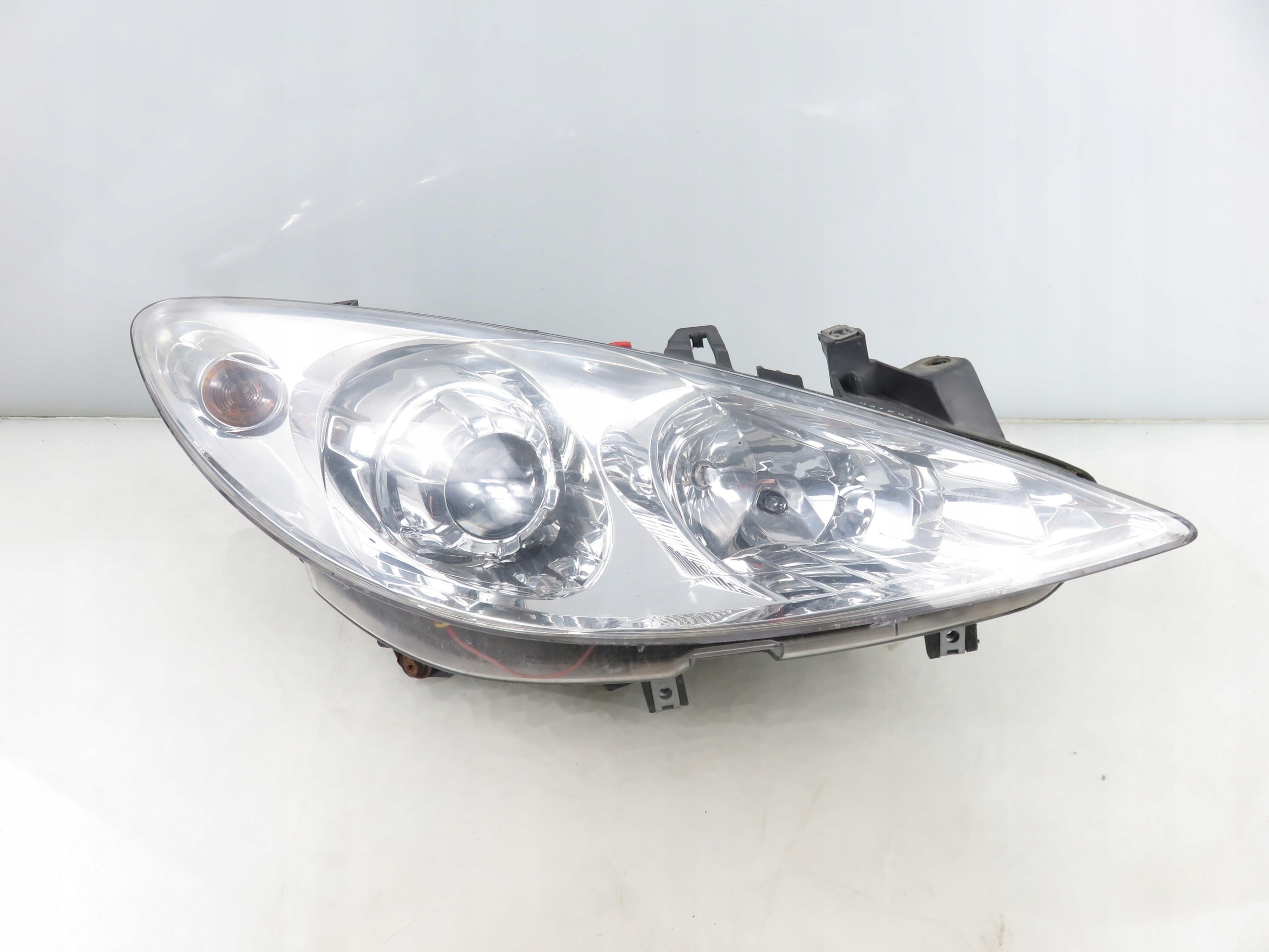 Farol Peugeot 307 SW Direito Usado M1144863