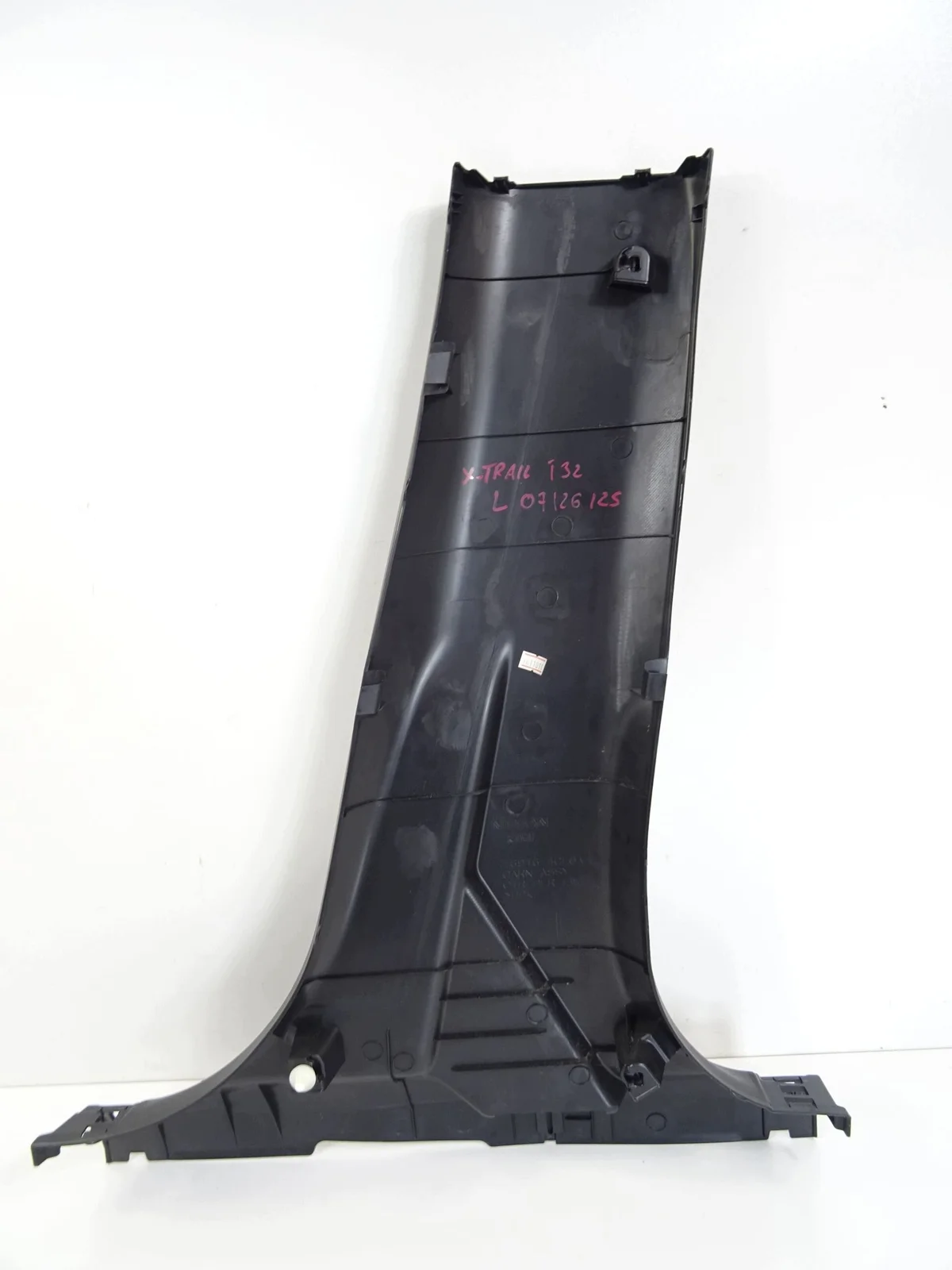 Nissan X-Trail T32 Cache Pilier B 769164CE0A image 7