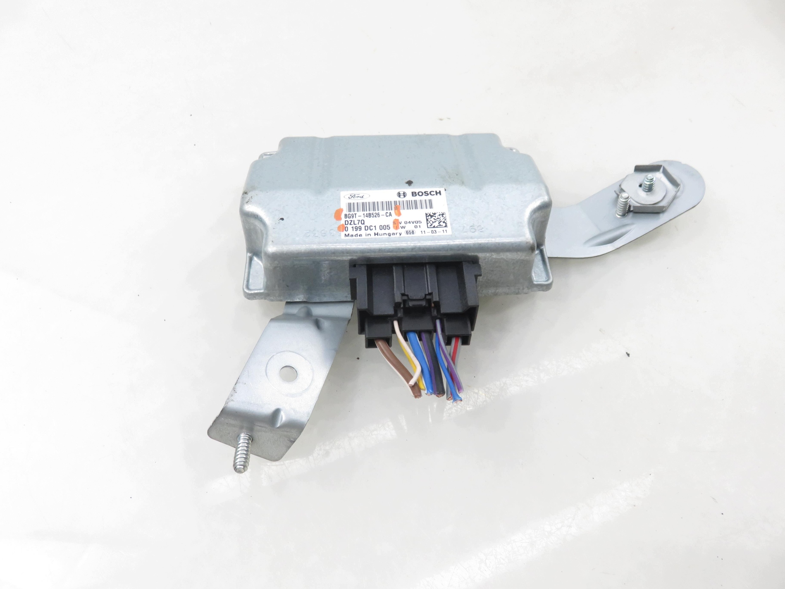 Voltage Stabilizer Module Ford Mondeo MK4 image 2