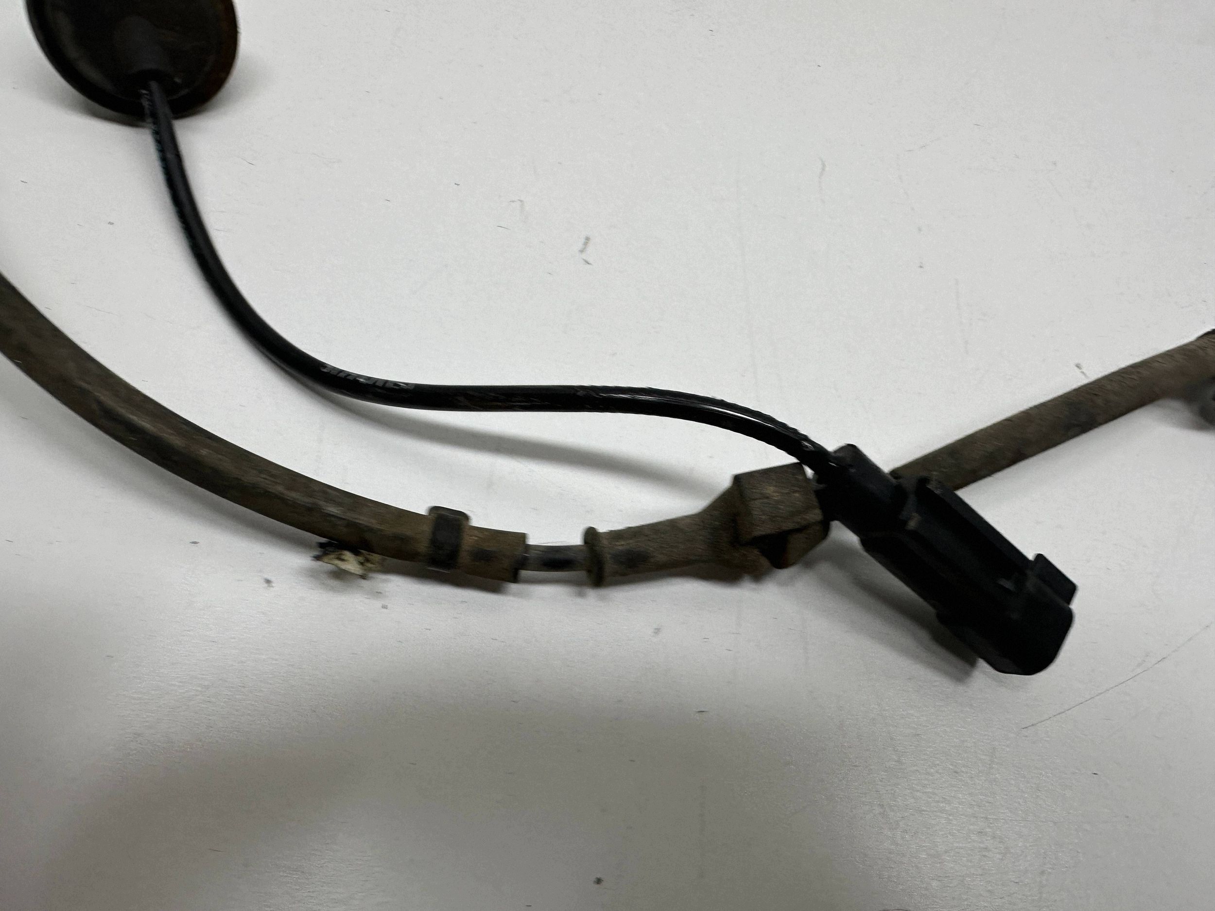 Sensor ABS Traseiro Mitsubishi Outlander 2014 CWM7882 image 8