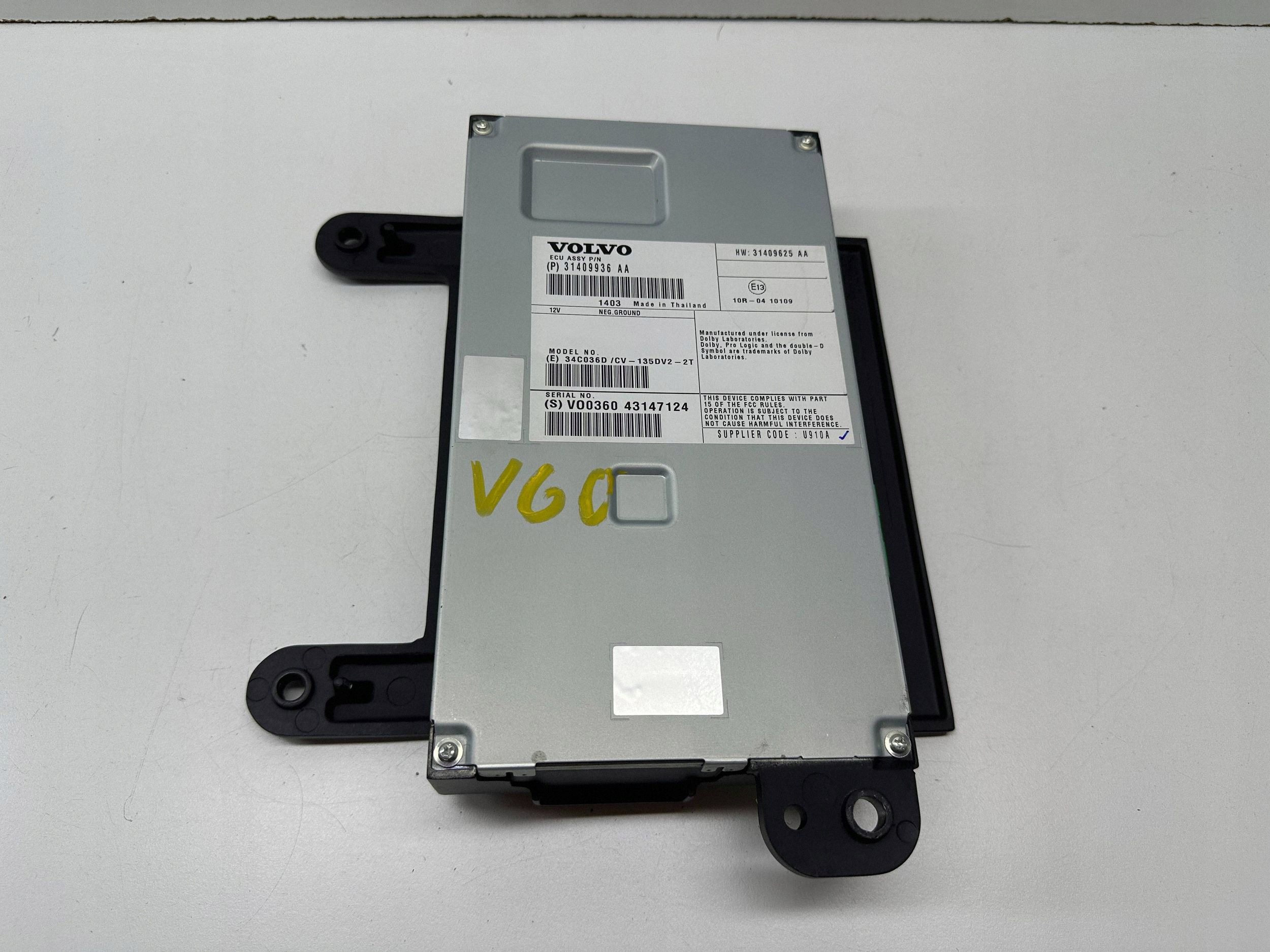 Volvo V60 2014 vahvistin 31409936
