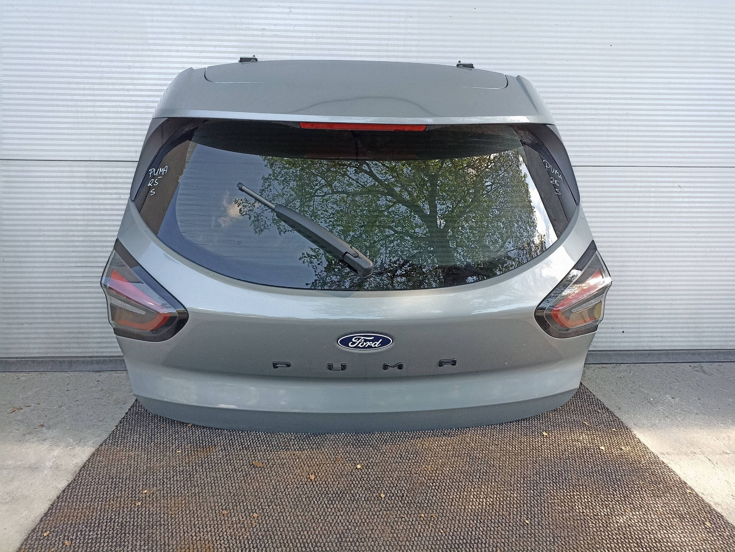 Ford Puma MK2 Hayon Arrière FIE8751 image 2