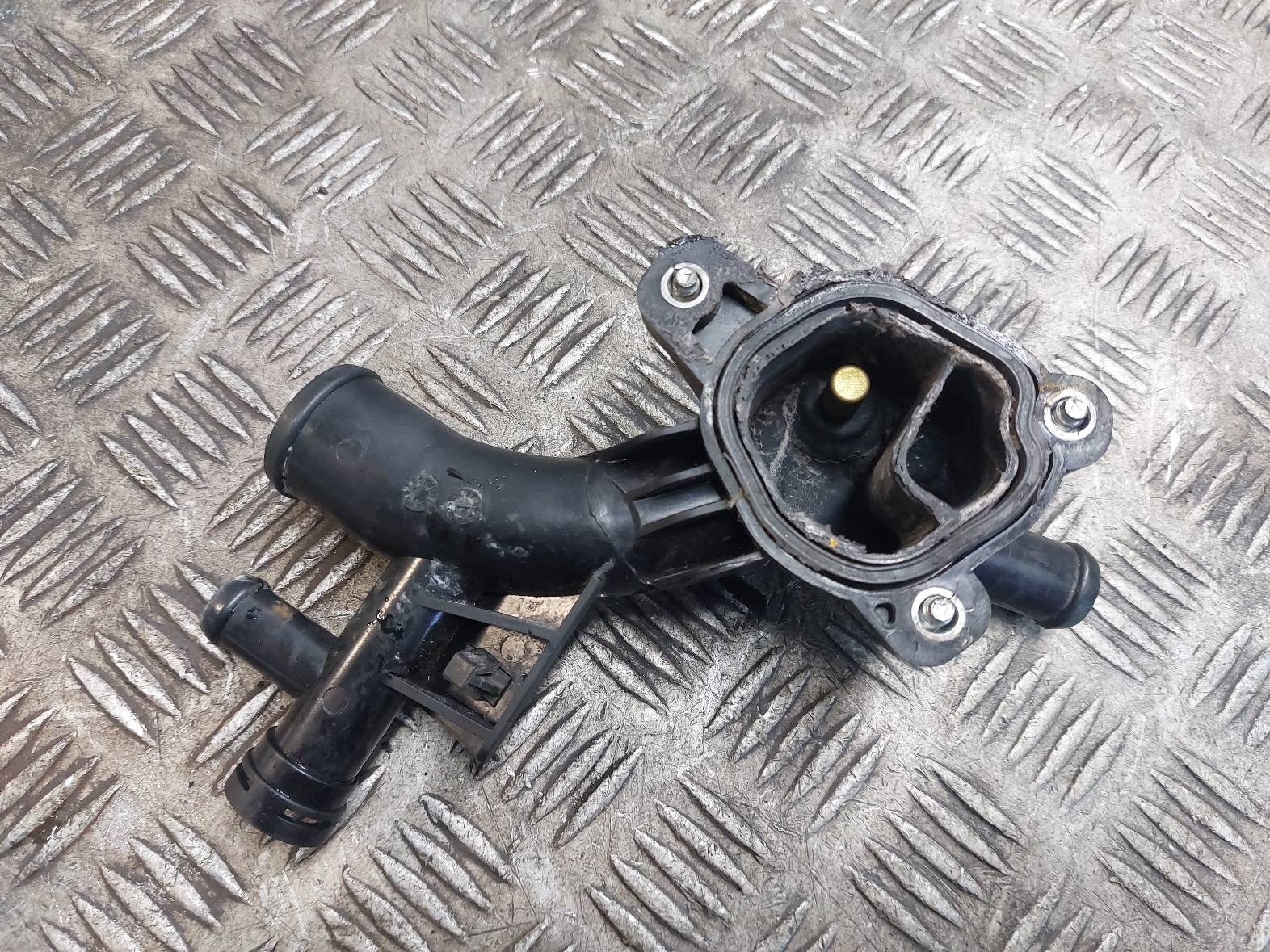 Vesilukko Opel Astra J 1.4 T 4042846 image 3