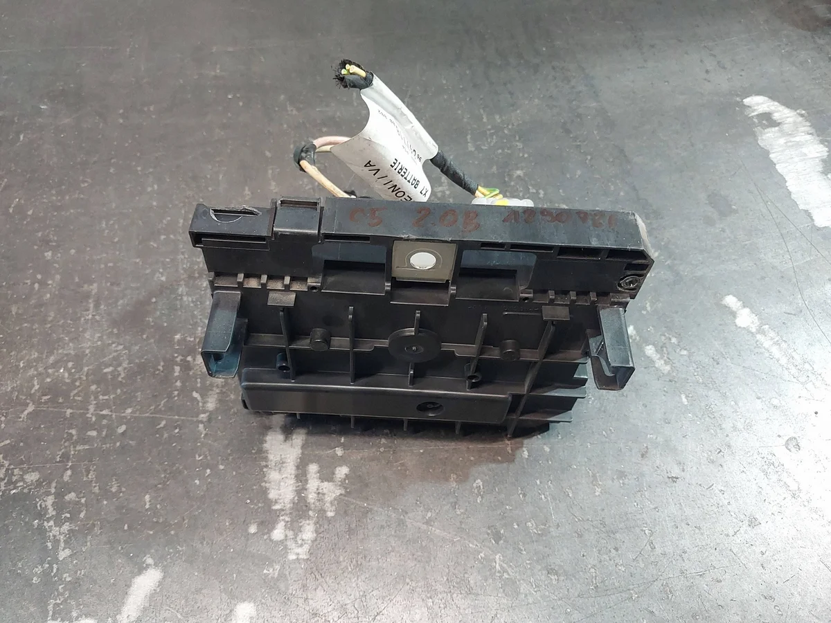 Module confort Citroën C5 2.0b 9664705980 image 8