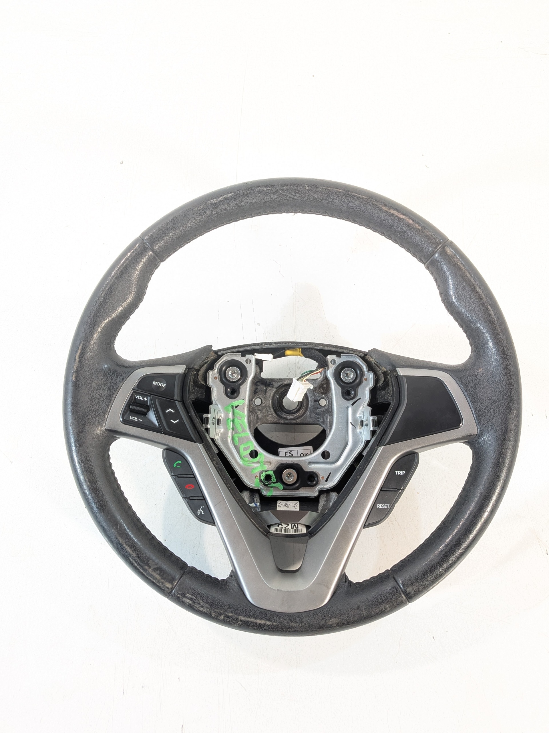 Lenkrad mit Multifunktion Hyundai Veloster I 11-17 OEM M1R PAW 00029763 image 2