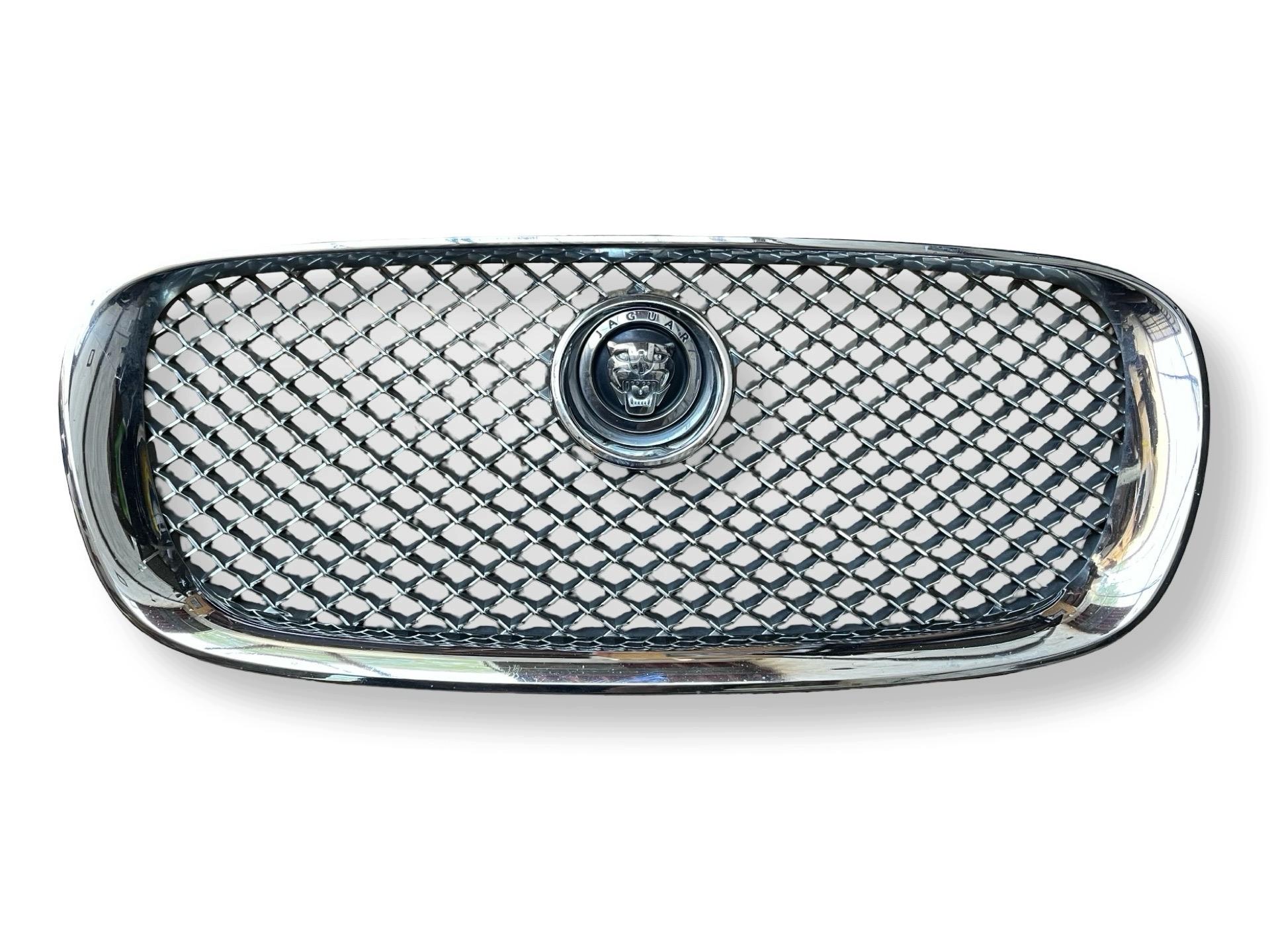 Calandre Jaguar XF 250 8X23-8A100-AA image 2