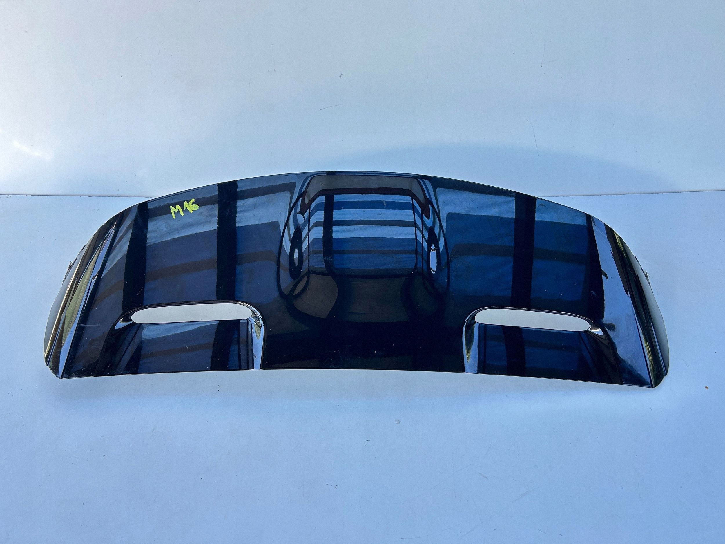 Land Rover Range Rover Velar J8A244210A image 2
