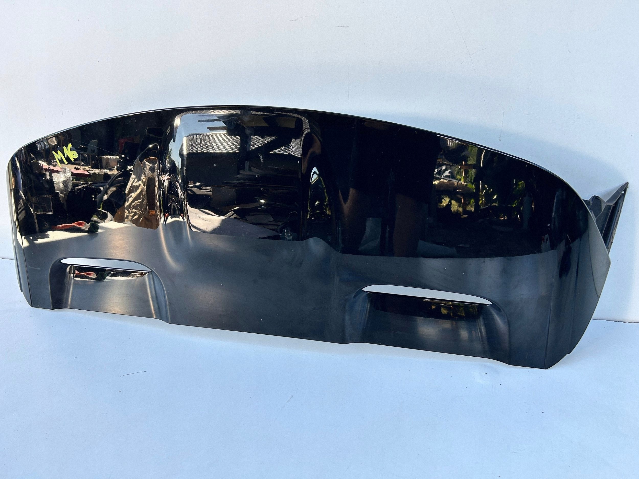 Land Rover Range Rover Velar J8A244210A image 4