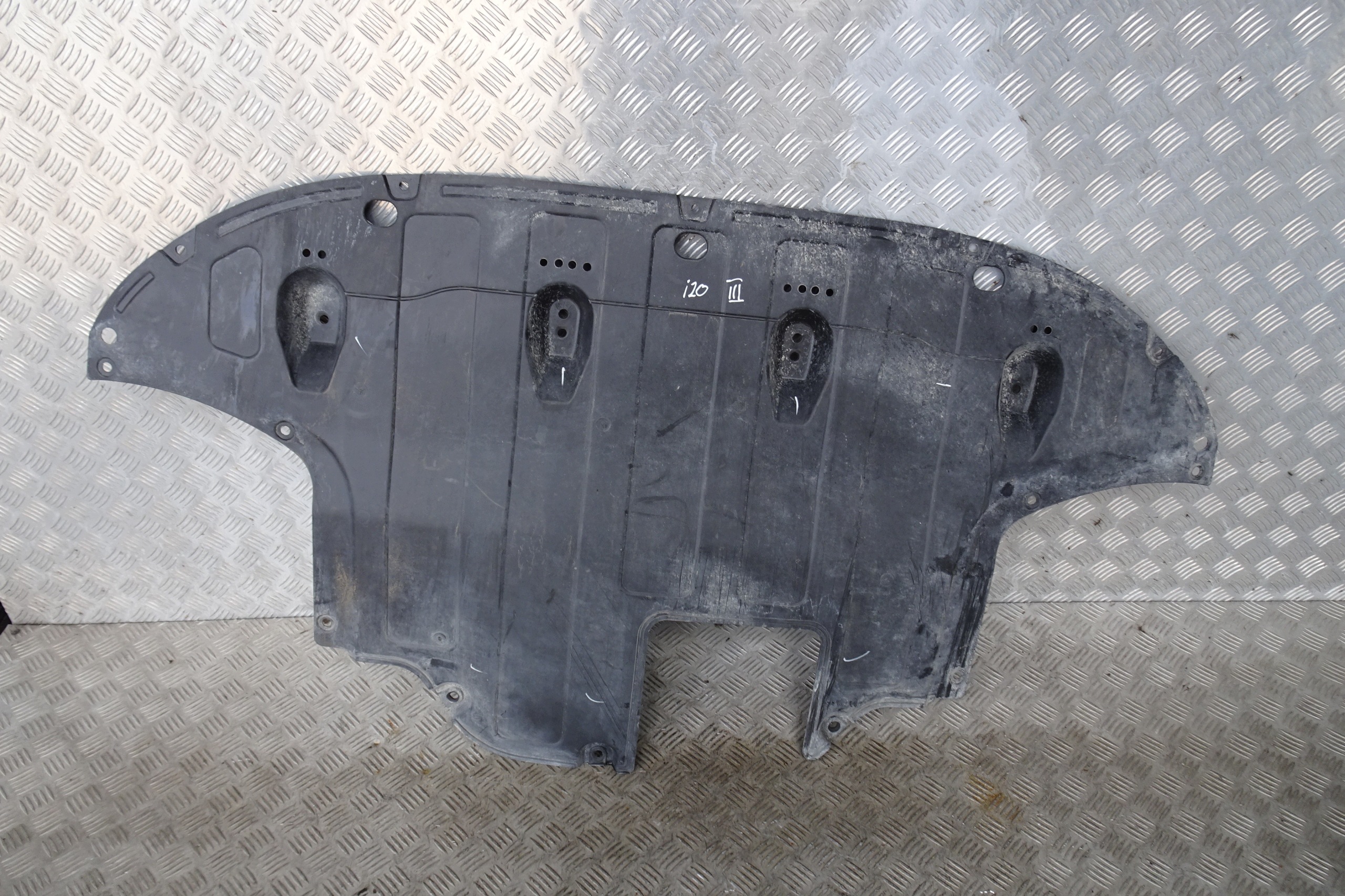 Hyundai i20 III Engine Splash Shield 29110Q0110 image 2