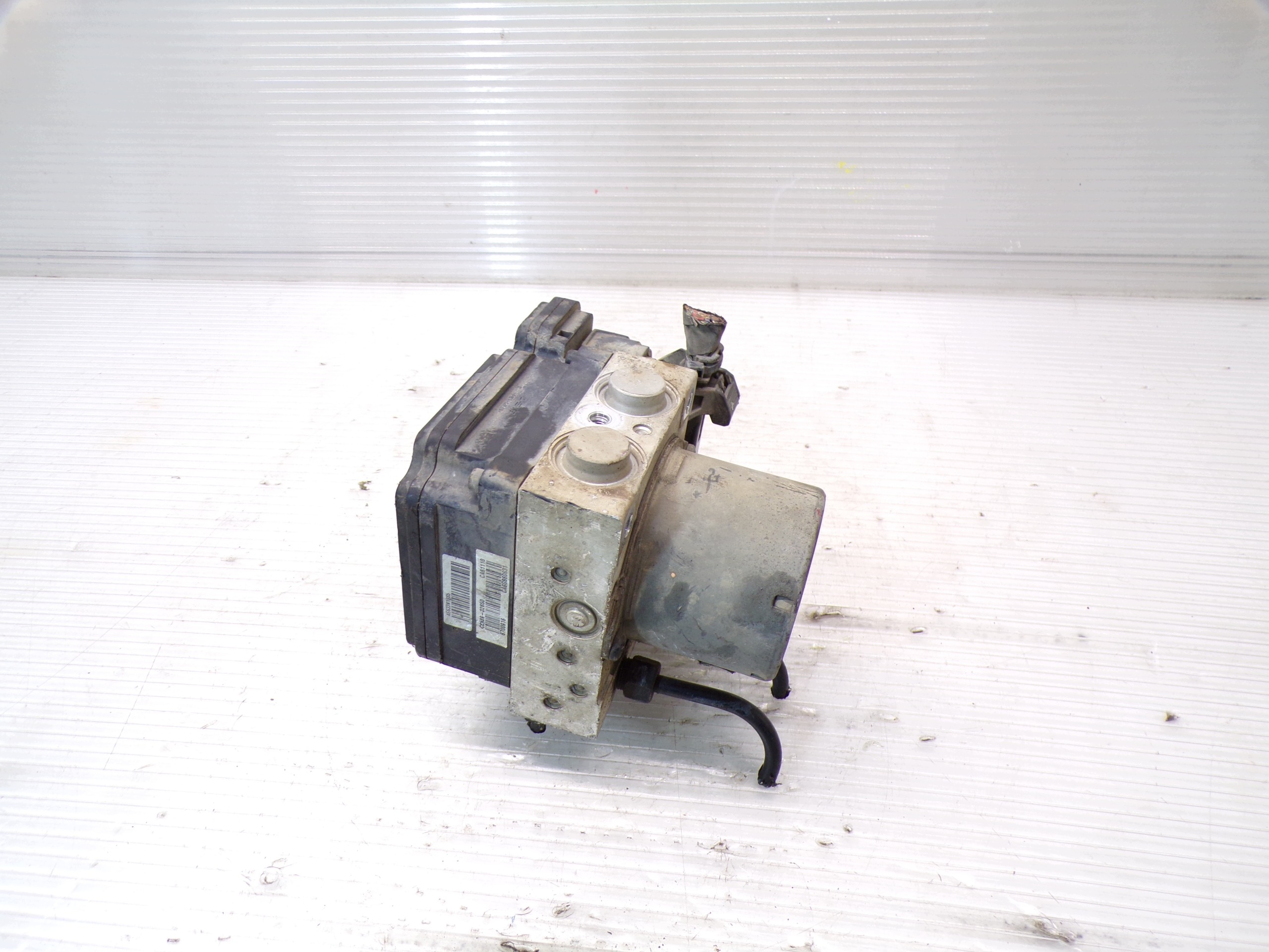 Pompe ABS Hyundai i20 58920-C8360 image 3