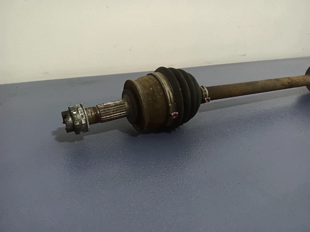 Fiat 500 1.2 Drive Axle Right Front Used