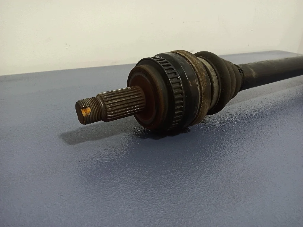 BMW E92 Rear Right Axle Shaft 7537716