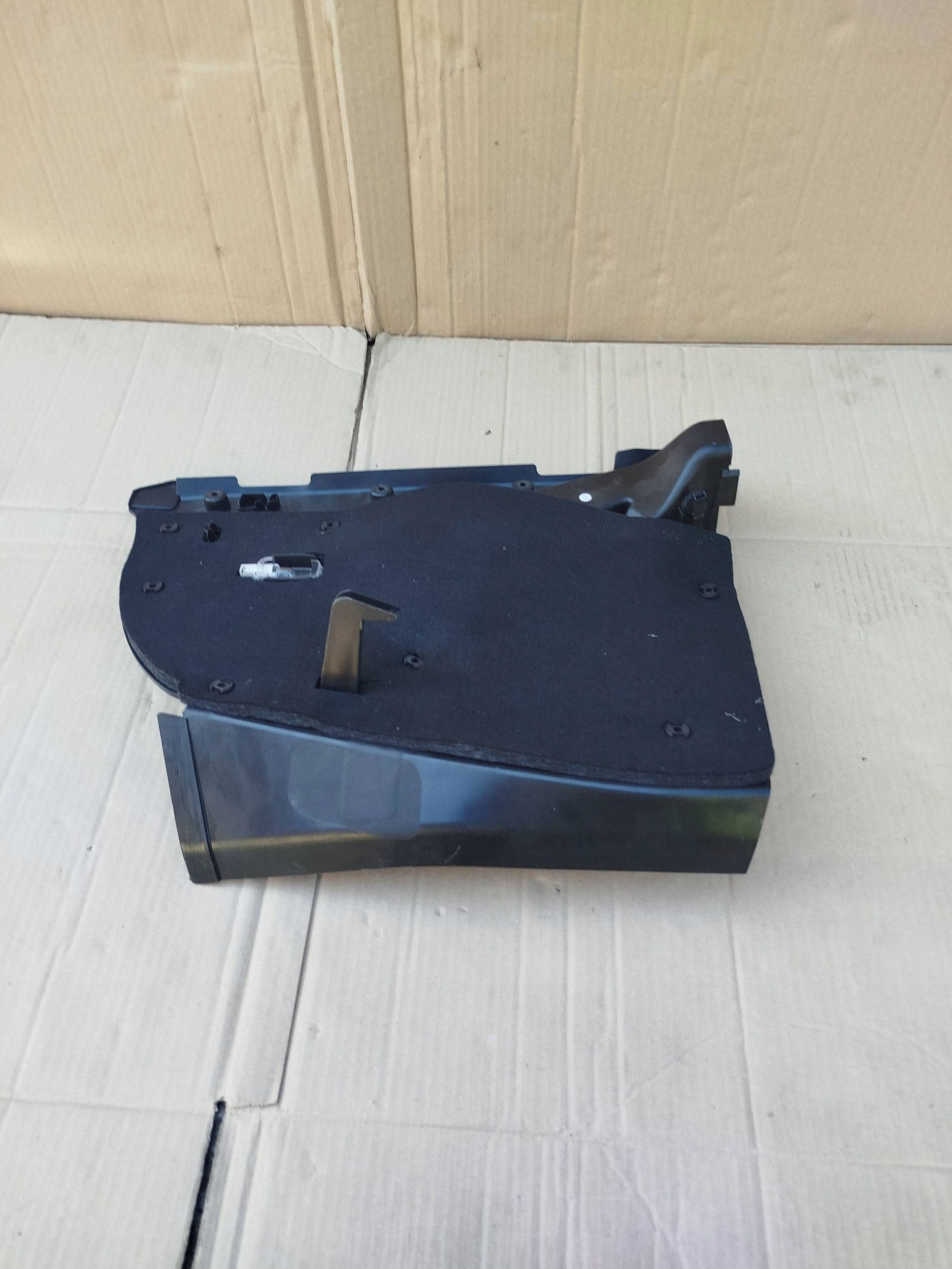 Cache pieds passager Mercedes E W212 A2126809901 image 5