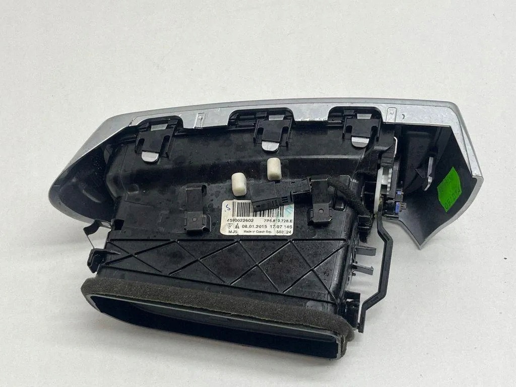 Prise d'air console Porsche Cayenne 7P5819728E image 3