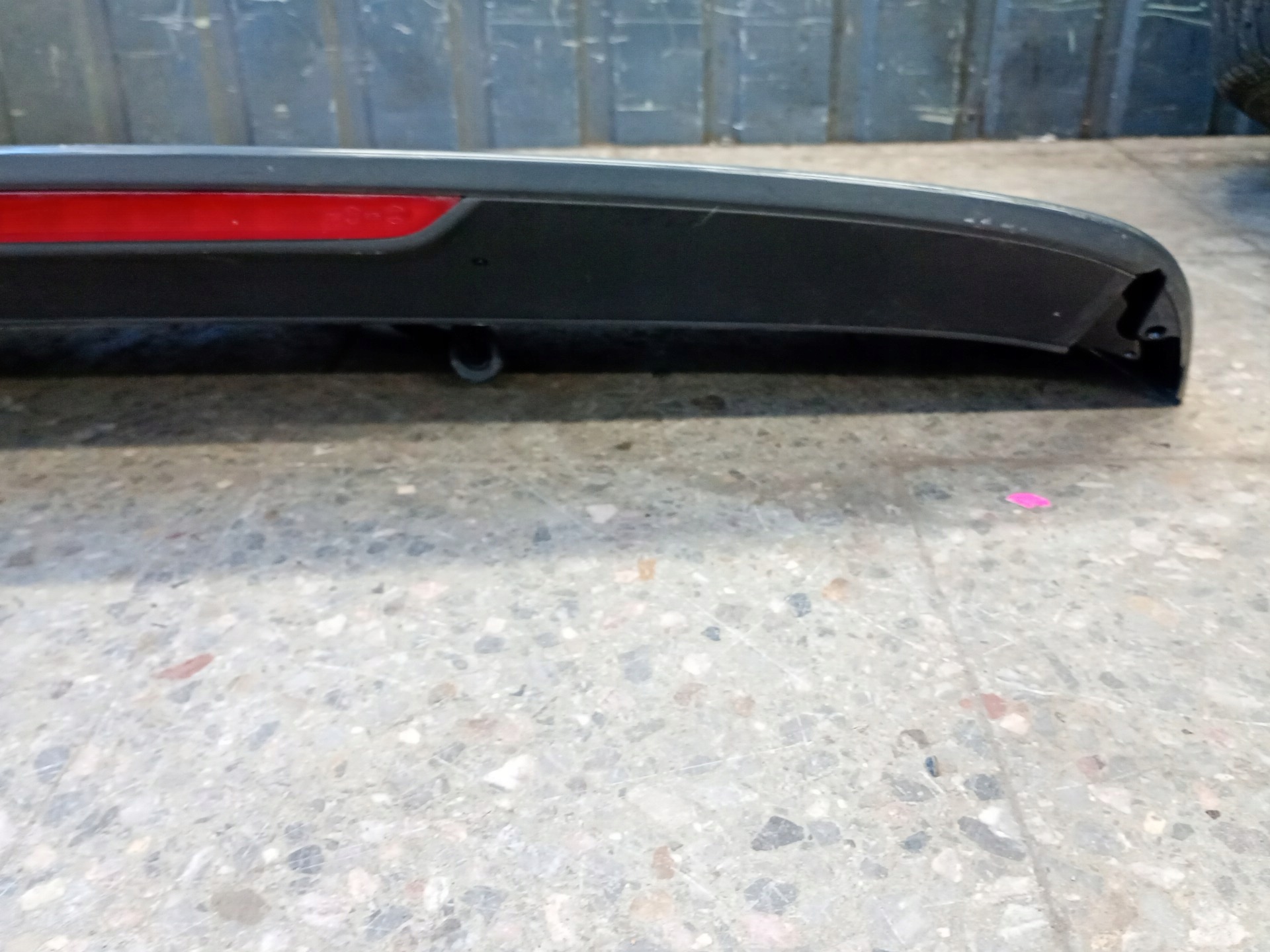 Spoiler de coffre VW Golf 8 5H9827933 image 6