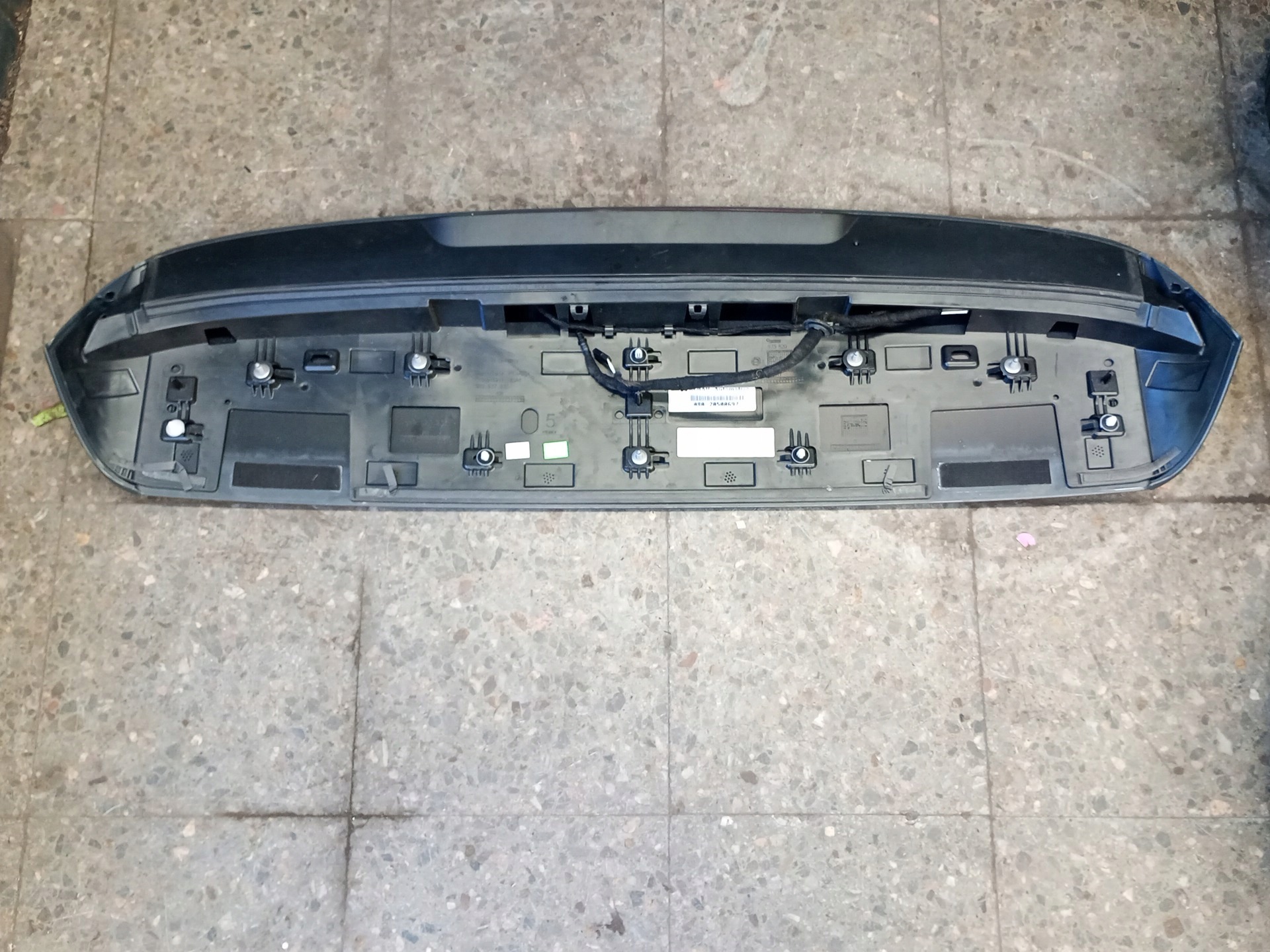 Spoiler de coffre VW Golf 8 5H9827933 image 9
