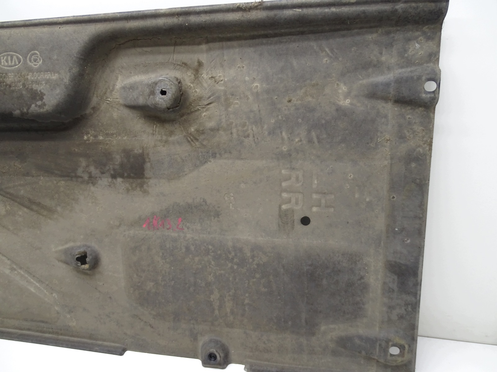 Unterbodenschutz Links Kia Stinger 84137-J5000 image 7