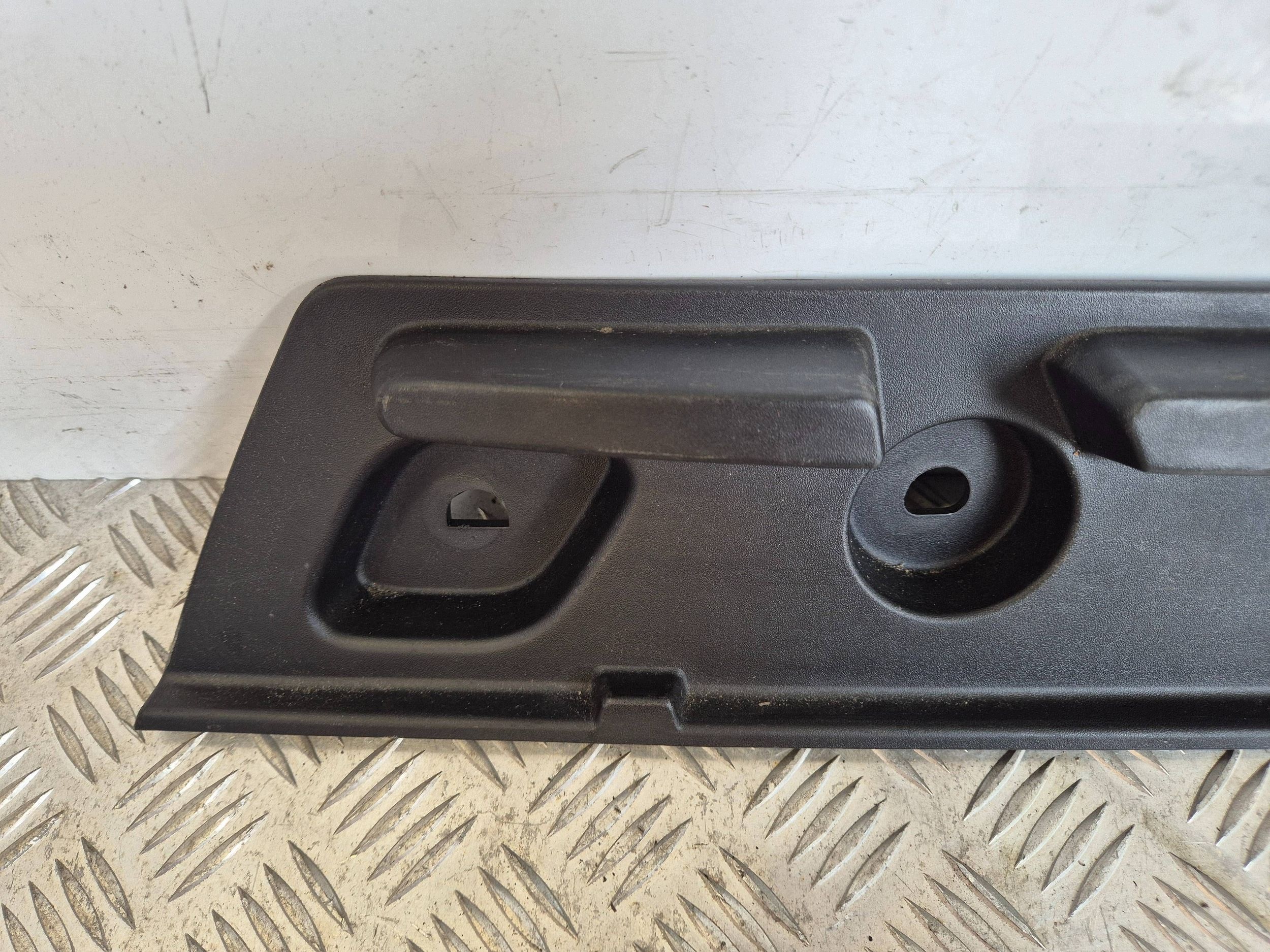 Teline Seat Leon III 5F9 kombi 5F9858859