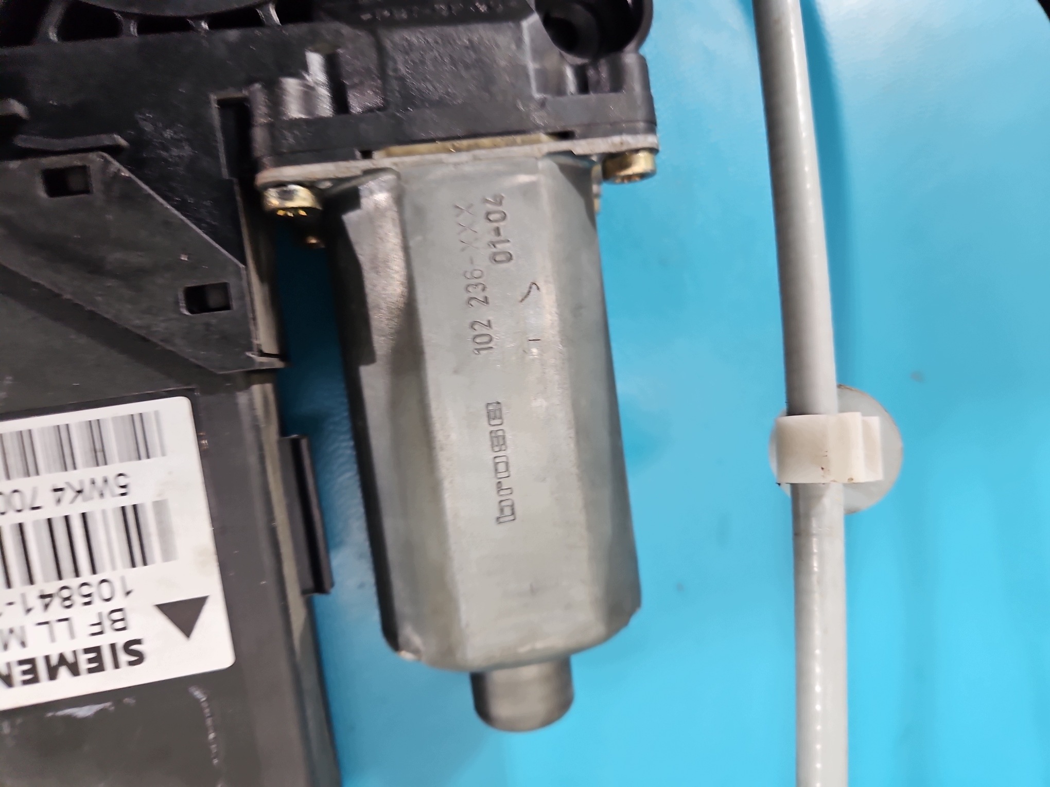 Audi A4 B6 Window Regulator - Front Right image 5
