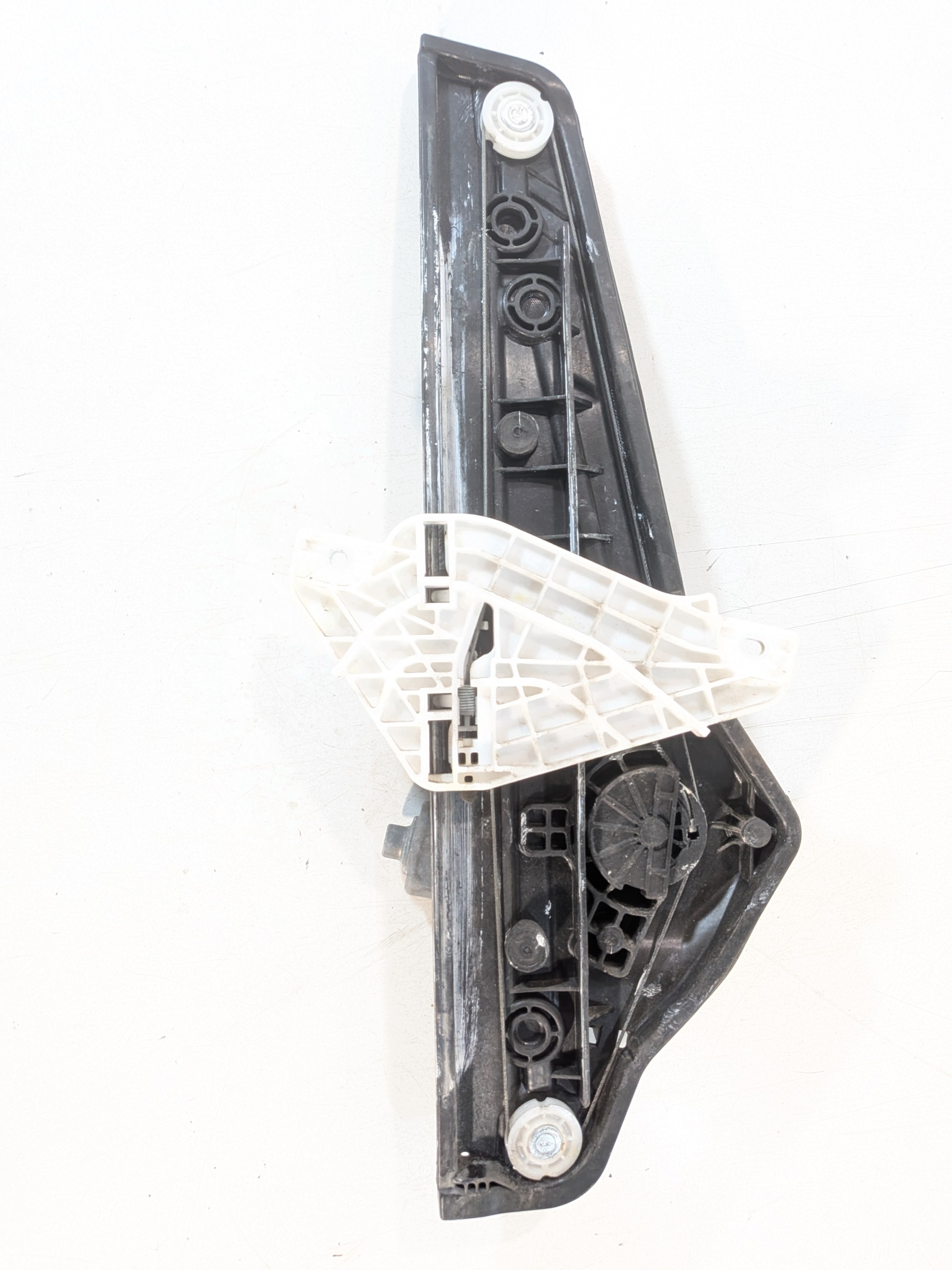 Fensterheber-Motor rechts vorne Hyundai Veloster I 11-17 OEM M1S221 PAW 00029773 image 4