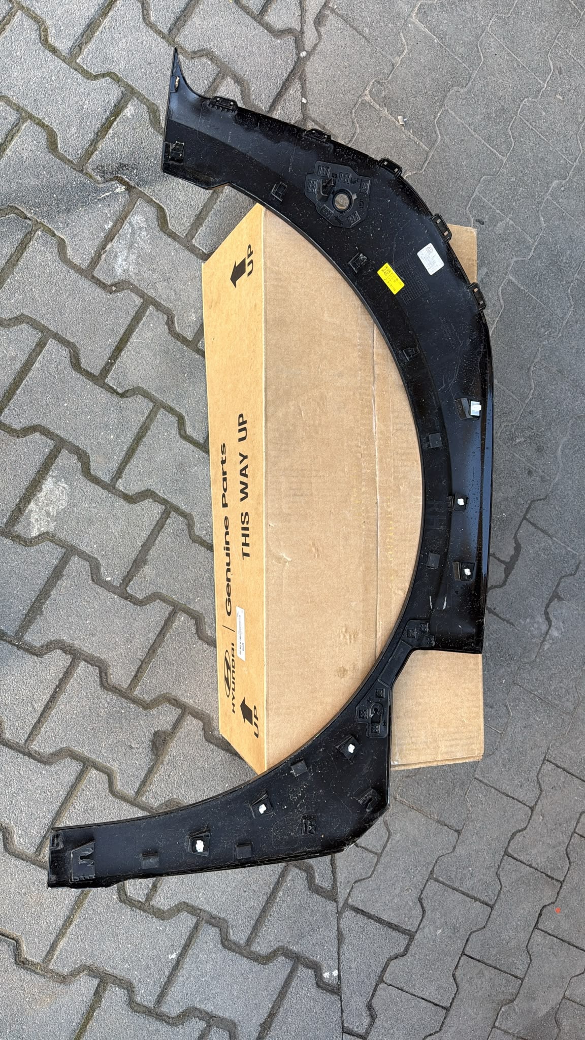 KIA EV3 2024- Listello parafango sinistro image 4