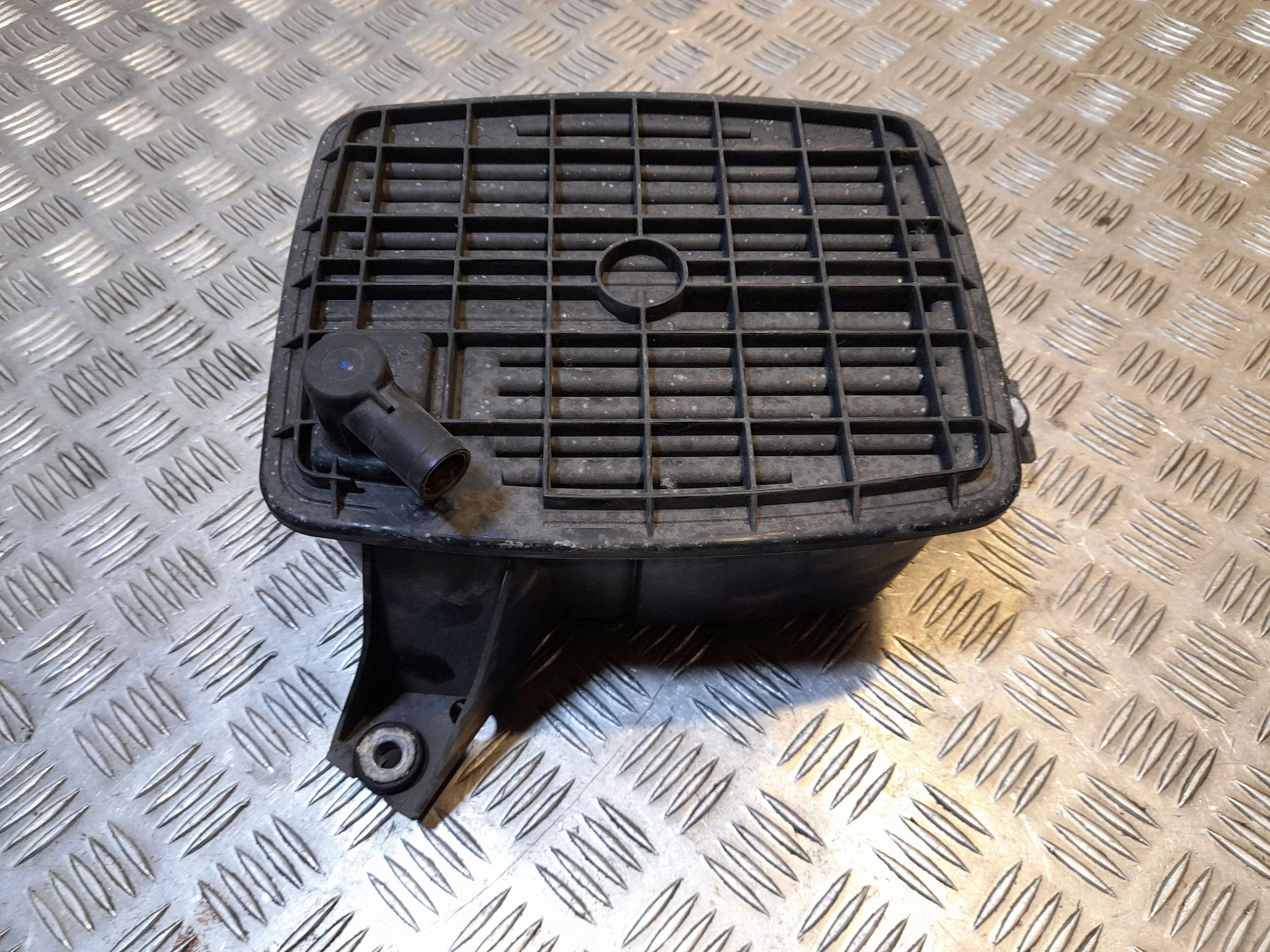 Audi A6 C6 Carbon Filter 8E0201799C