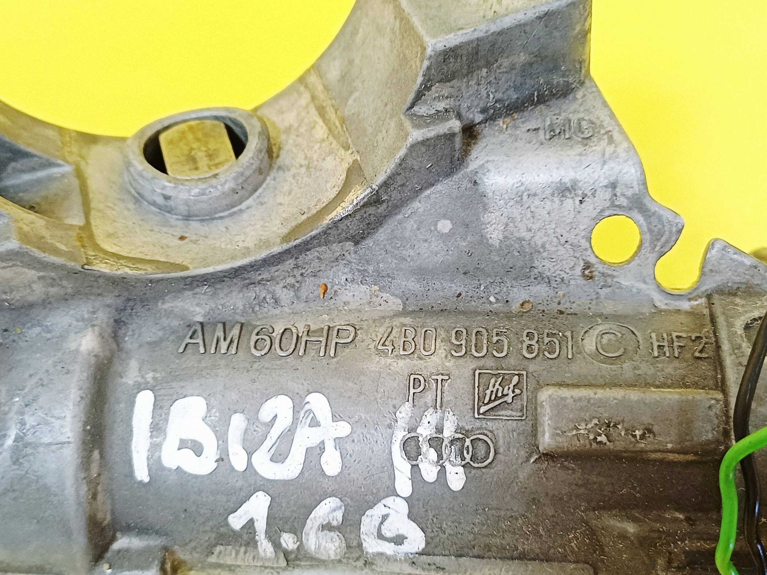 Ignition Switch w/ Key & Lock Cylinder Left image 7