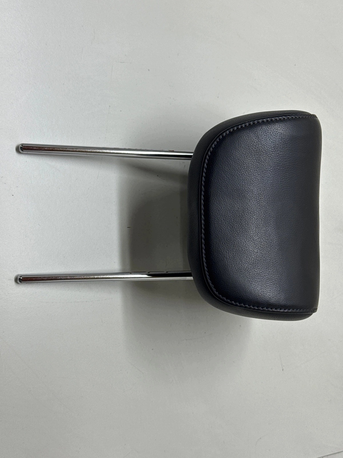 Kopfstütze rechts hinten Leder Hyundai Santa Fé III 14-20 OEM 6178534_GRIB image 2