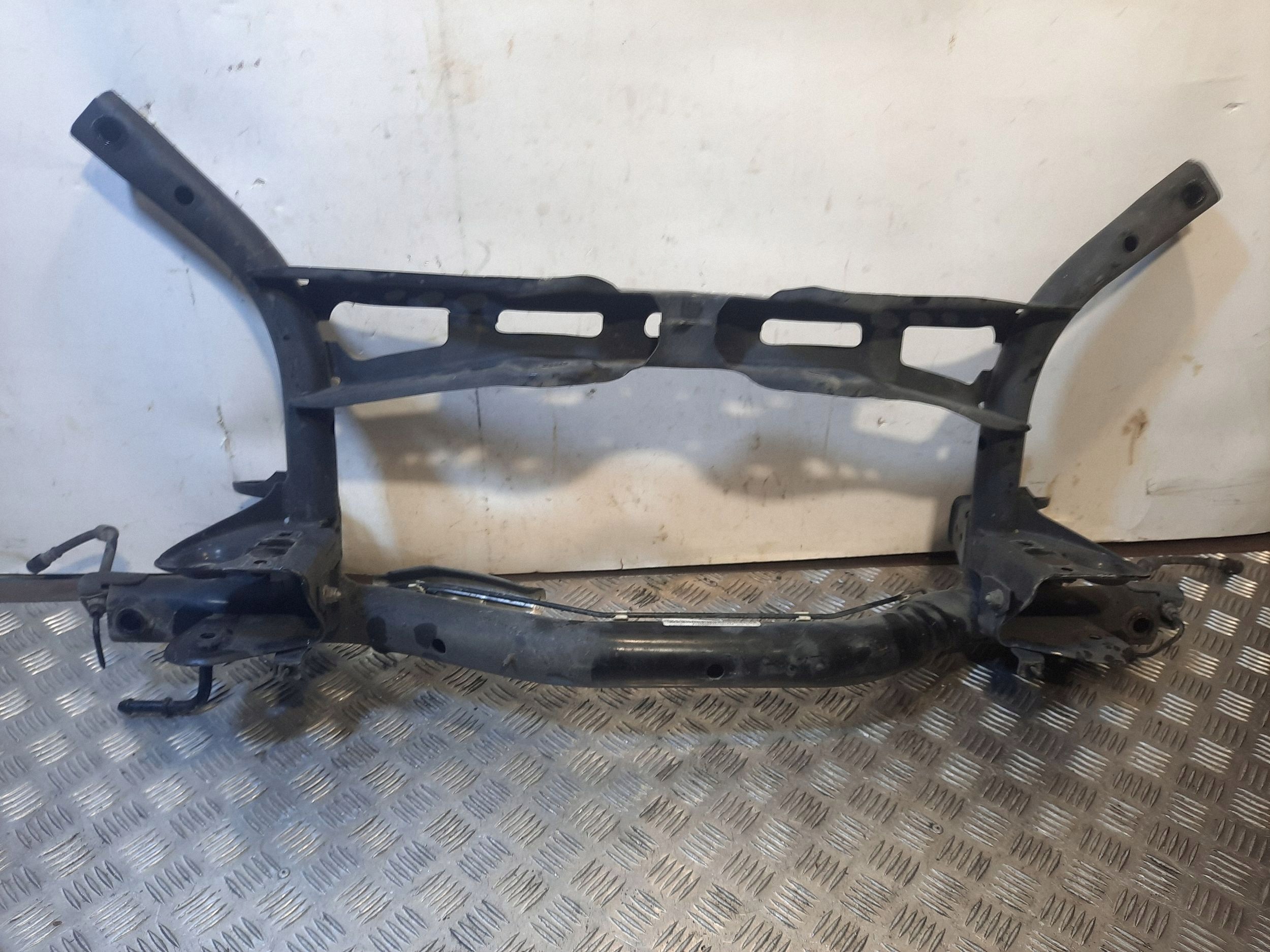 VW Jetta VI Rear Subframe 5C0505315E