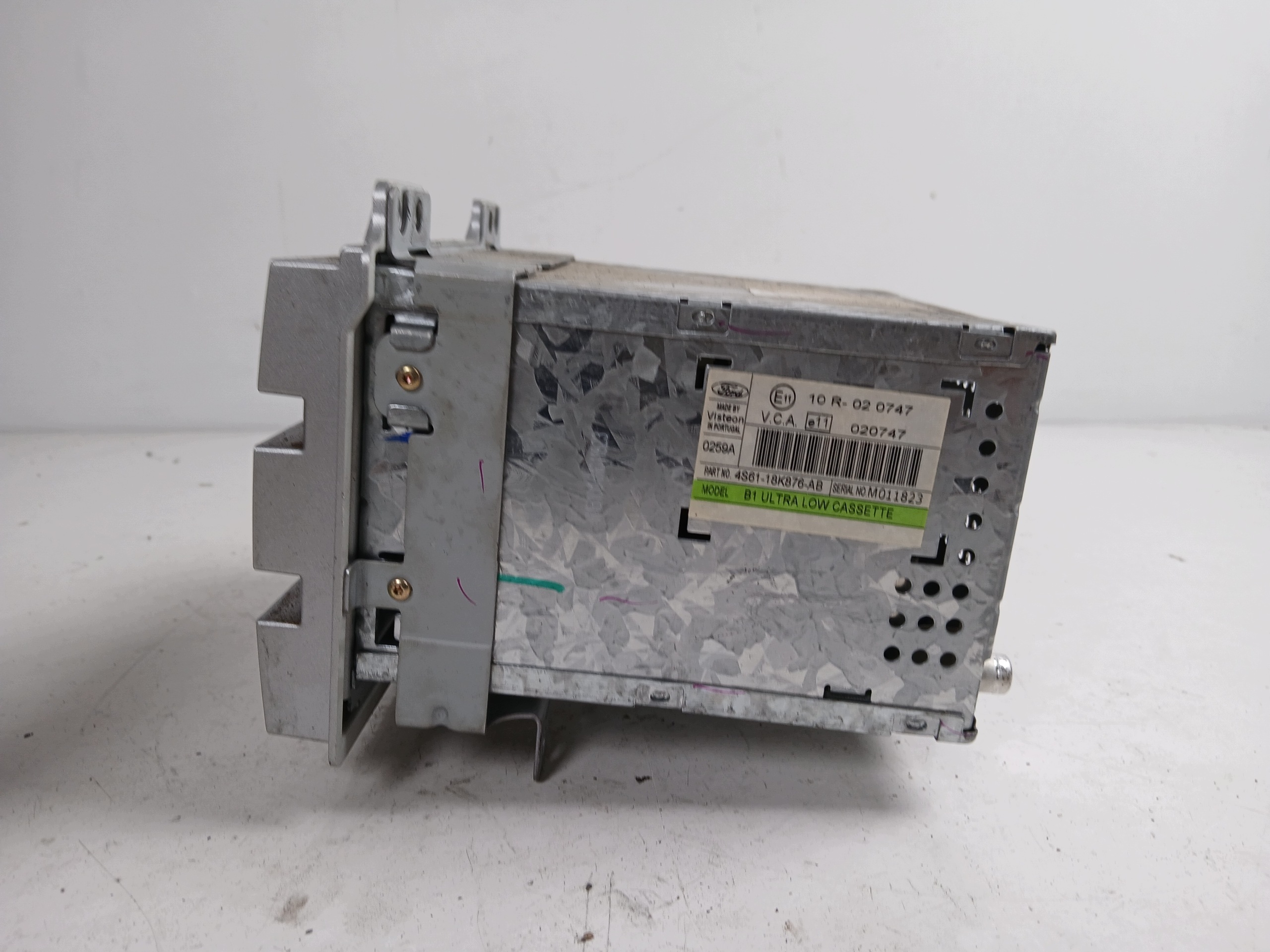 Ford Fiesta Mk6 Radio Kassette 4S6118K876AB image 3