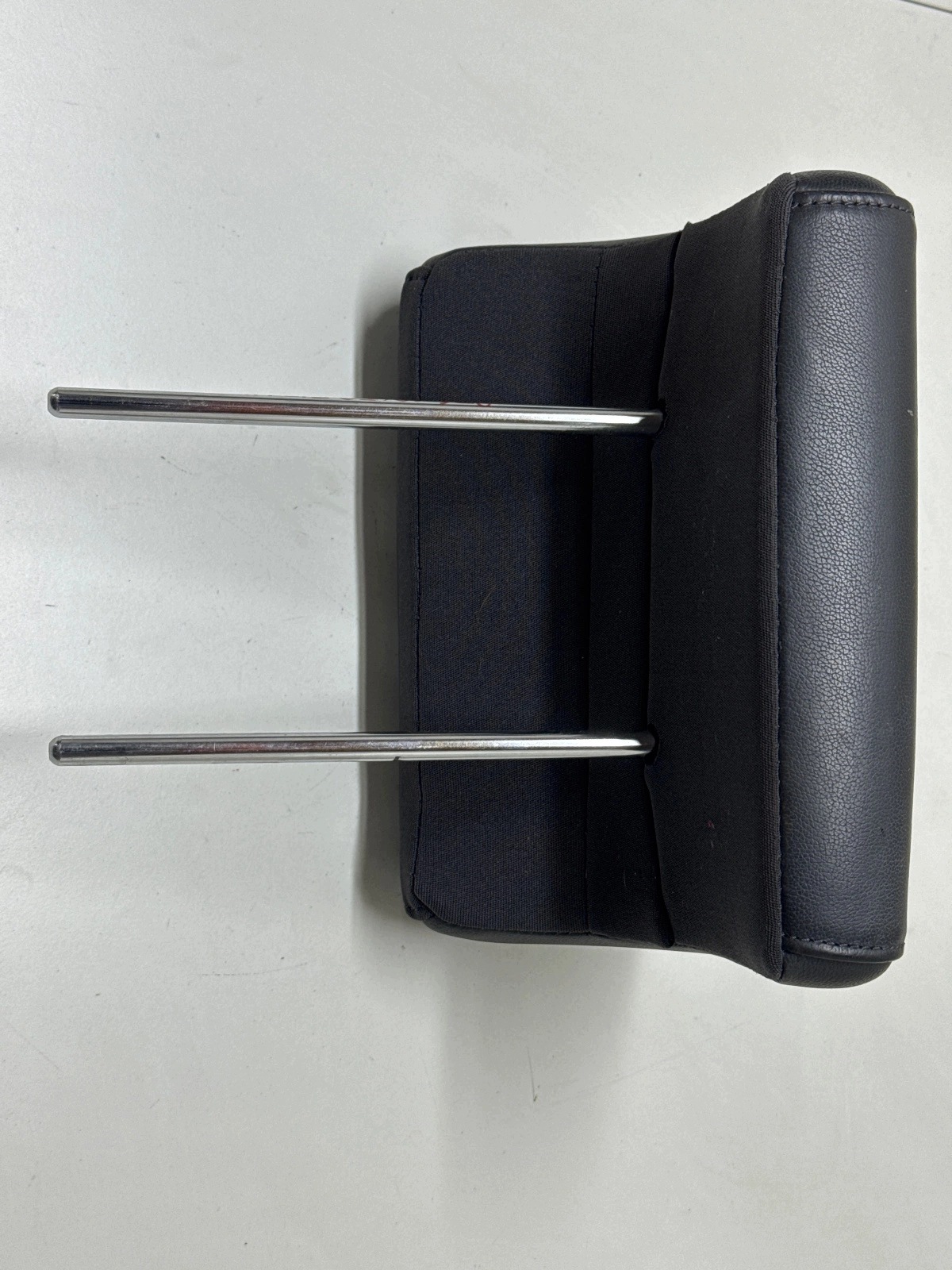 Kopfstütze rechts hinten Leder Hyundai Santa Fé III 14-20 OEM 6178538_AGRIB image 3