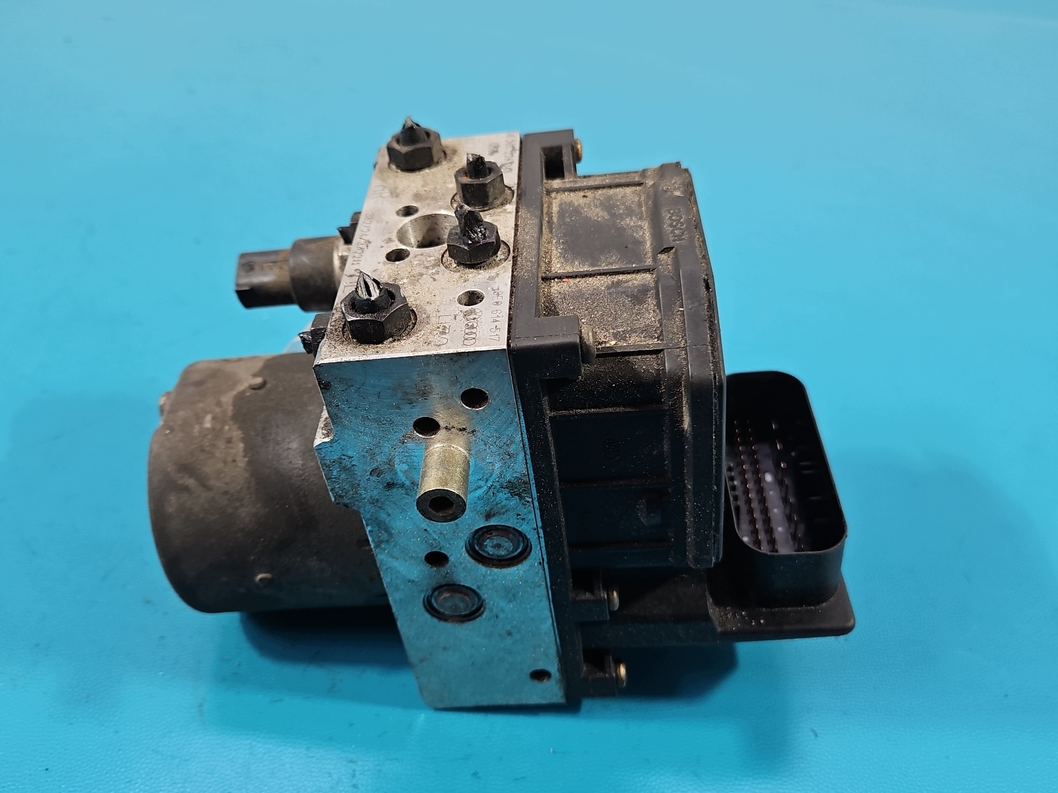 ABS-pomp Audi A4 B6 1.6 8V 0265950011 image 2