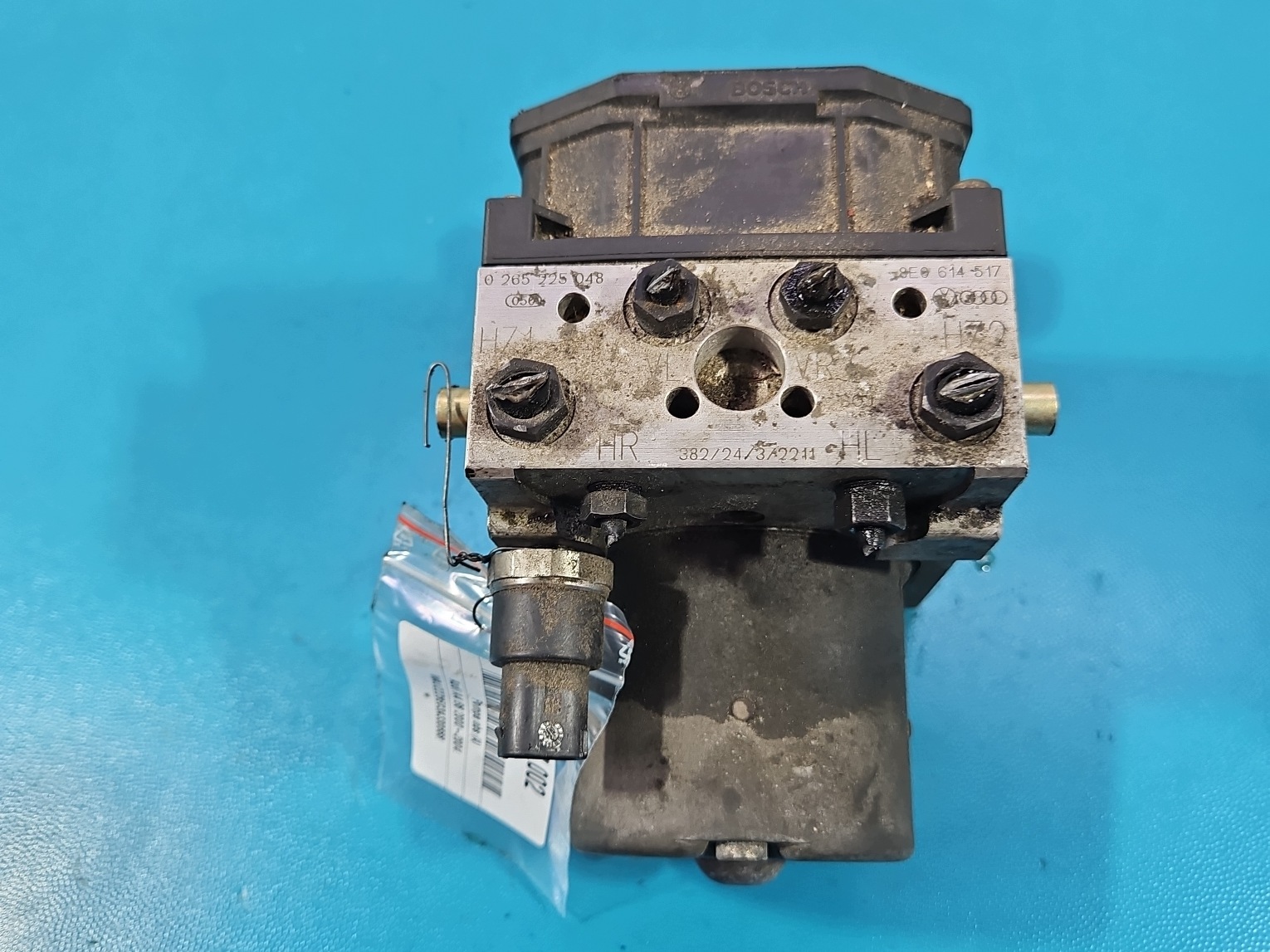 ABS-pomp Audi A4 B6 1.6 8V 0265950011 image 5
