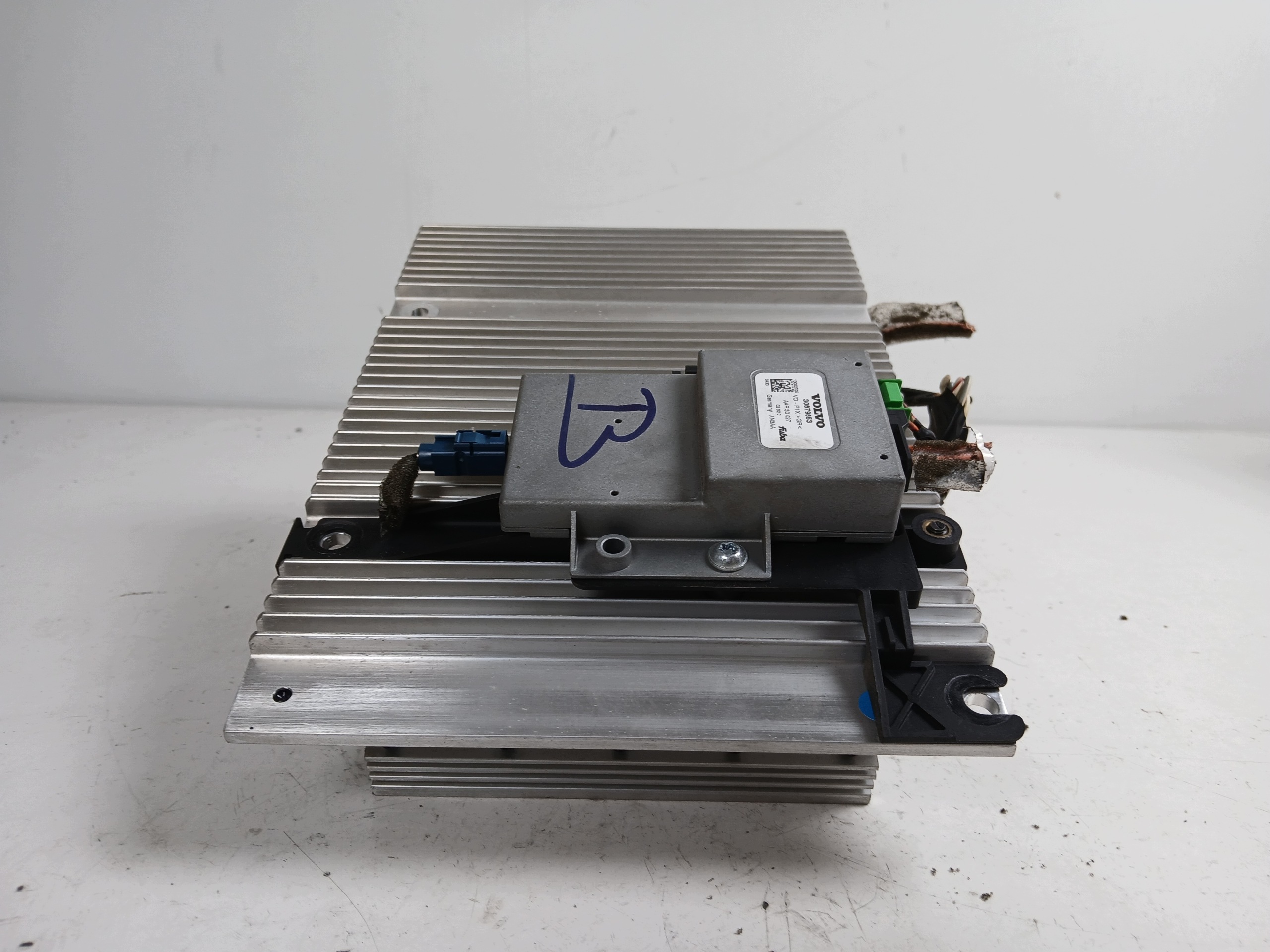 Amplificador Audio Volvo V50 S40 II 30679537 image 3
