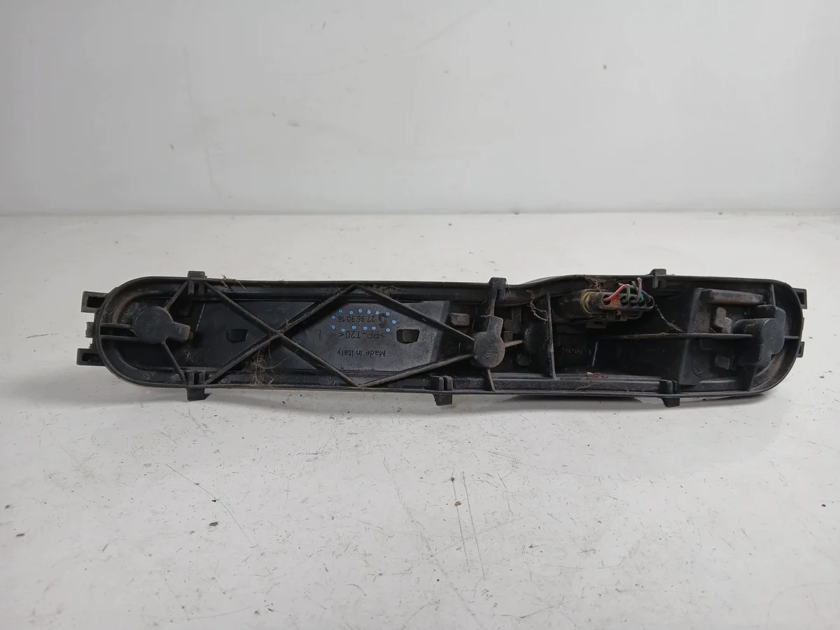 SMART FORFOUR LENTILLE AR GAUCHE OEM 27969016 image 3