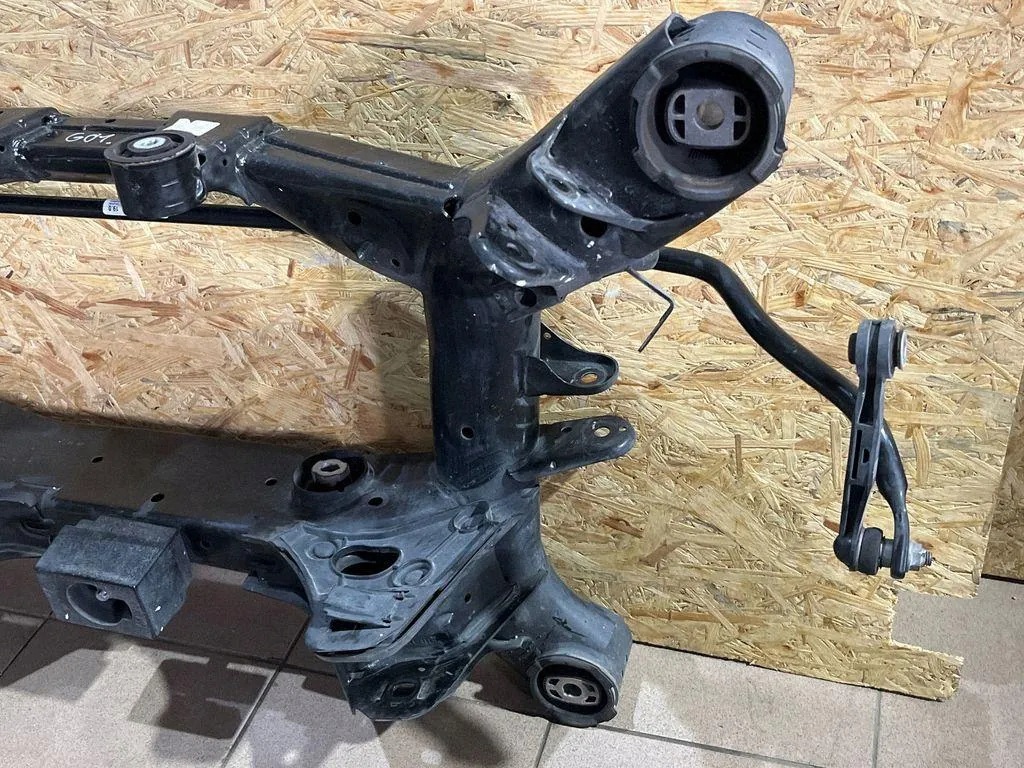 BMW X3 G01 Hinterachsträger 386586 image 3